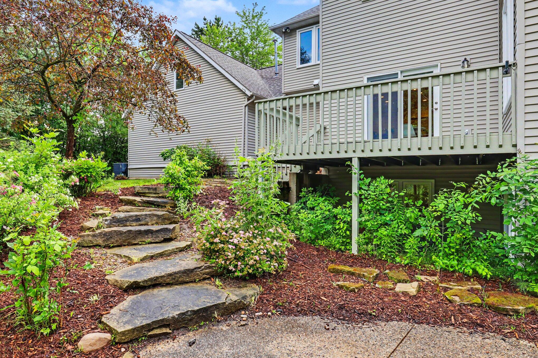 5090 Abbeydale Drive SE Grand Rapids MI 49546
