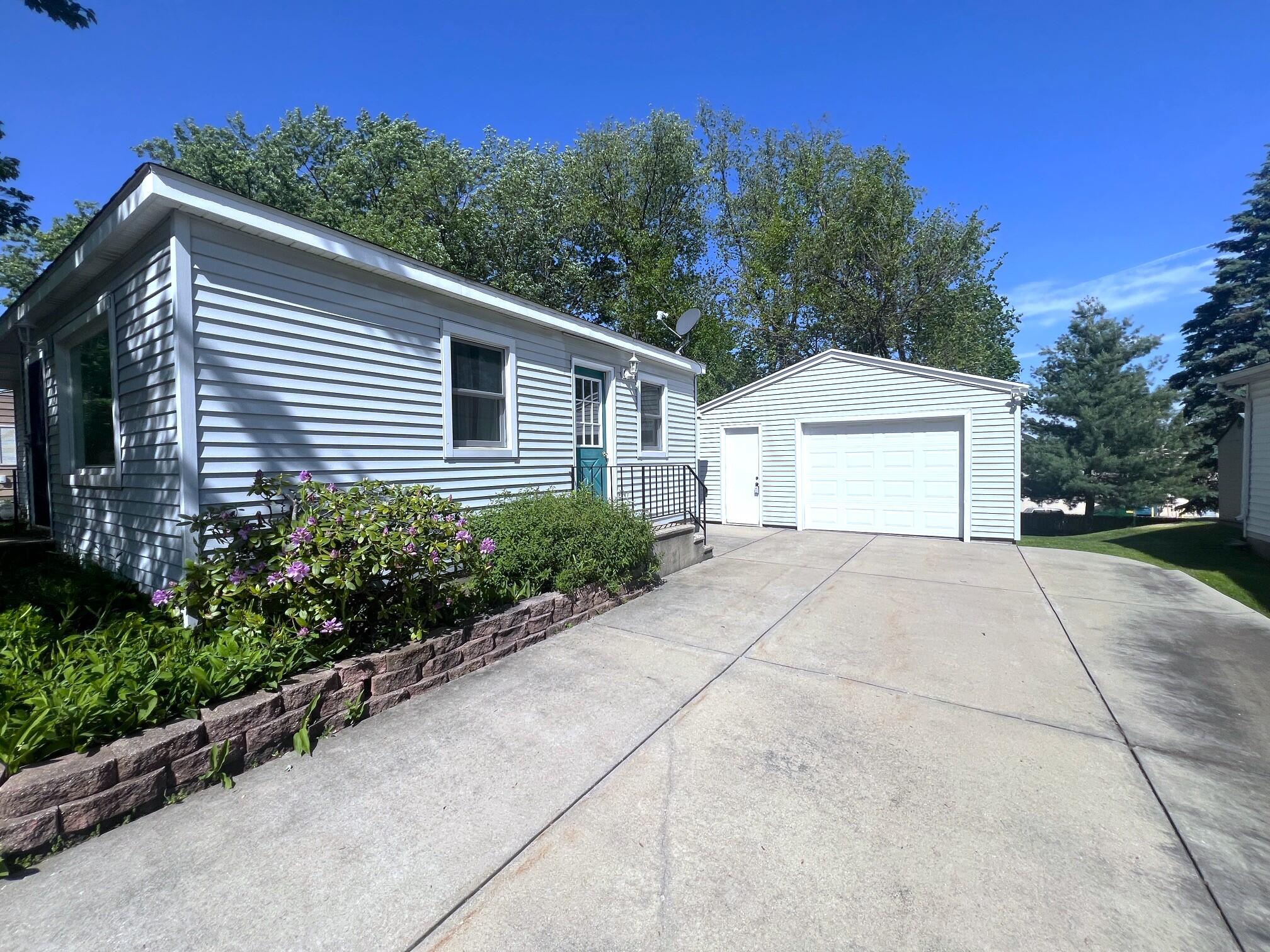 321 Cameo Avenue Portage MI 49002