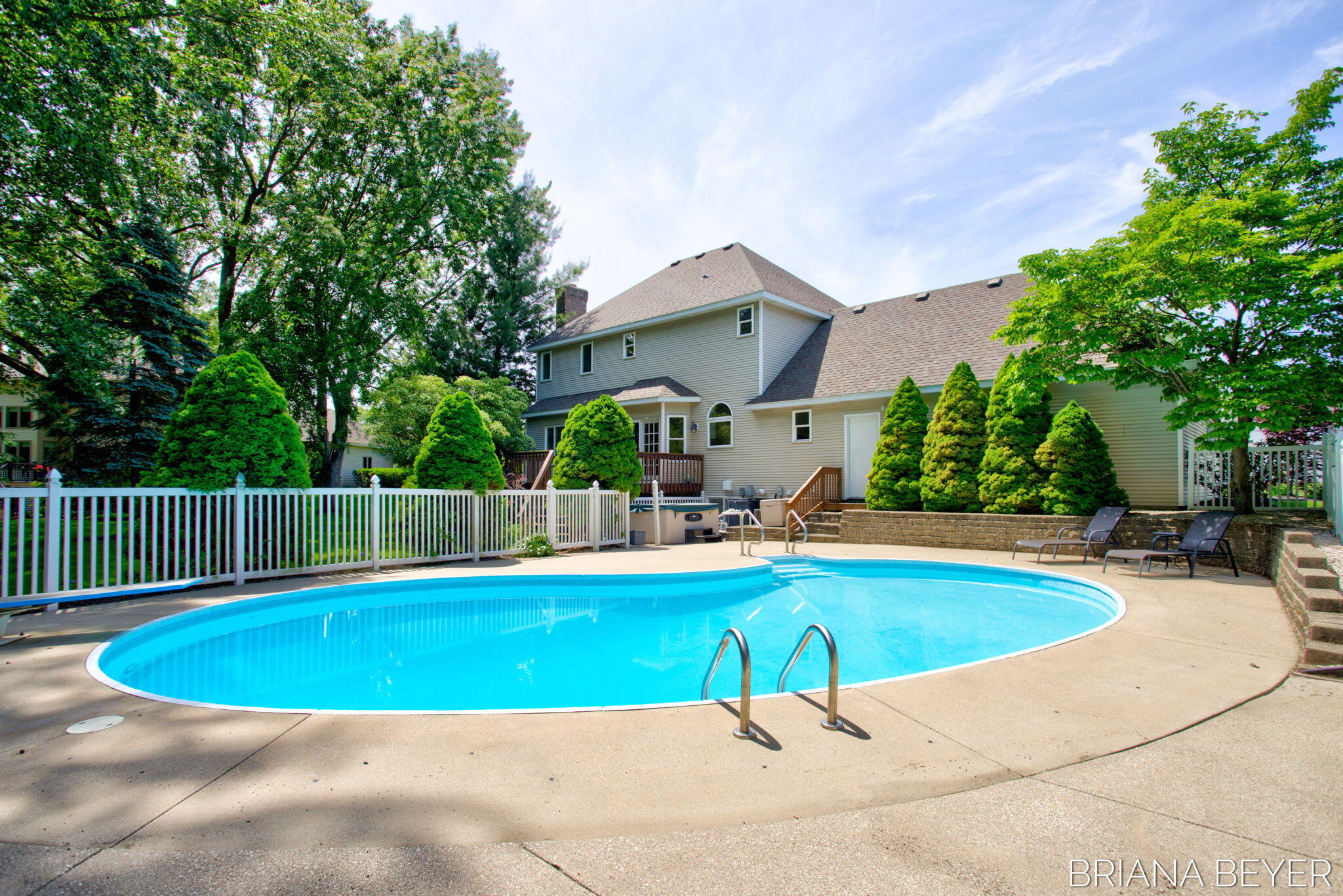 145 Bay Meadows Drive Holland MI 49424