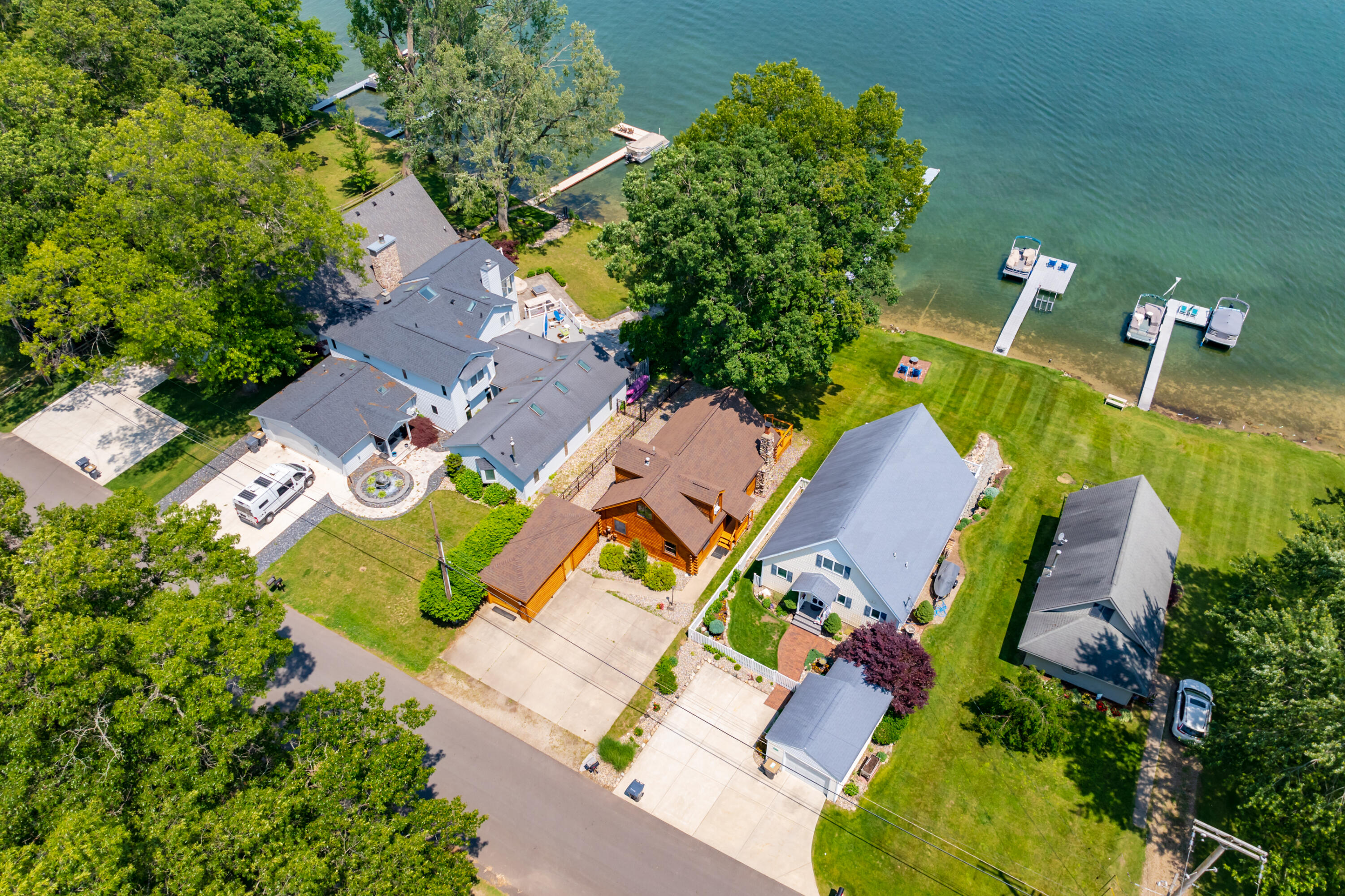 9715 Woodlawn Drive Portage MI 49002