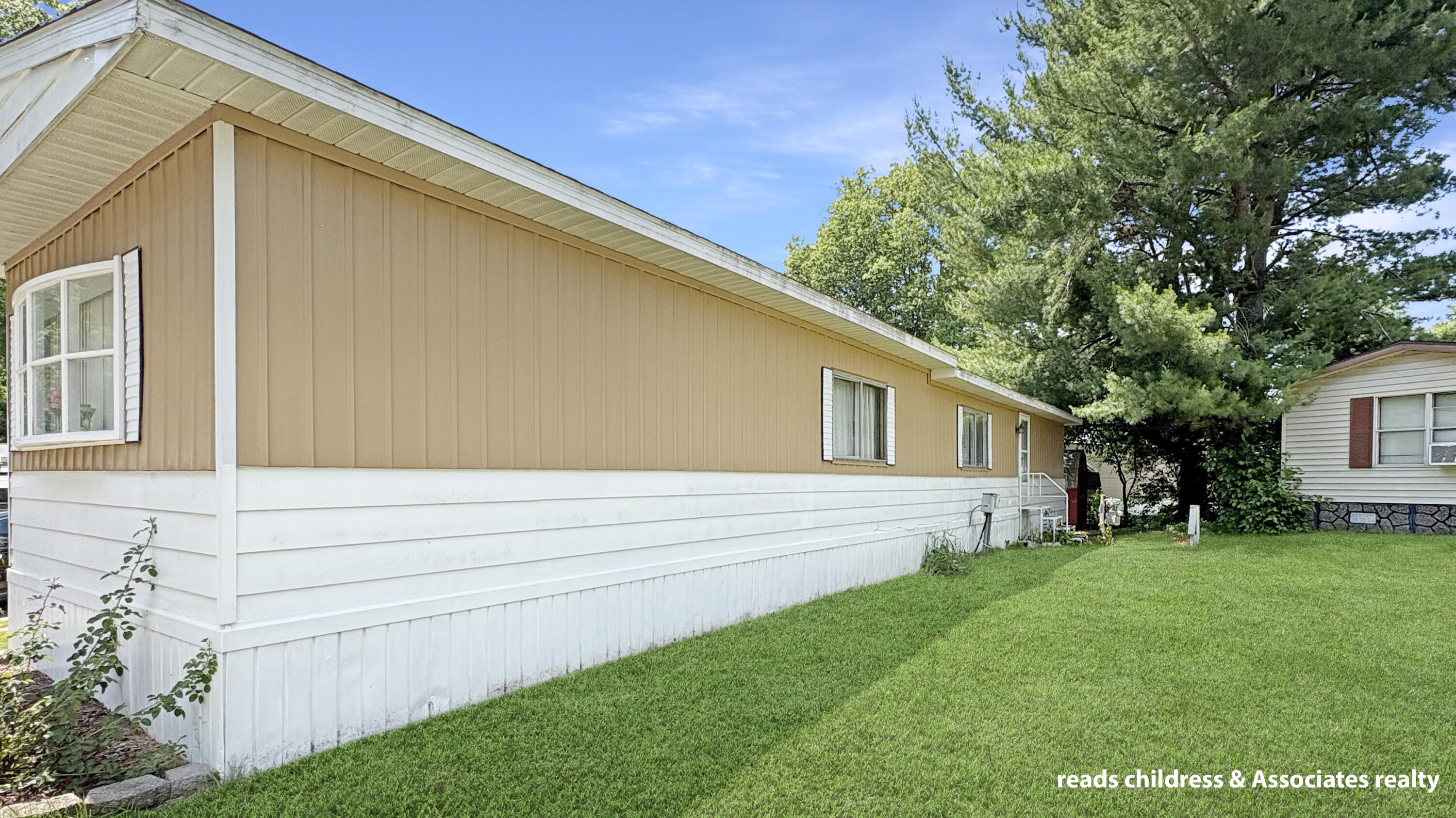 4443 Cedar Wood Street NE Rockford MI 49341