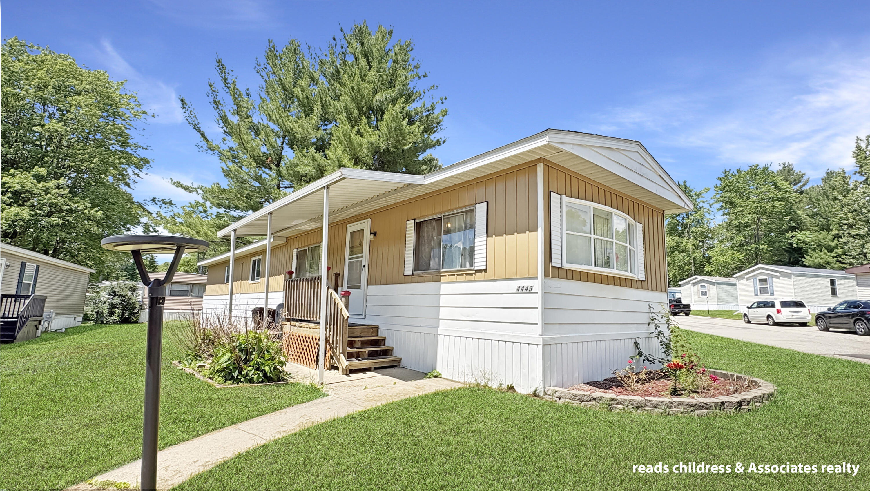 4443 Cedar Wood Street NE Rockford MI 49341