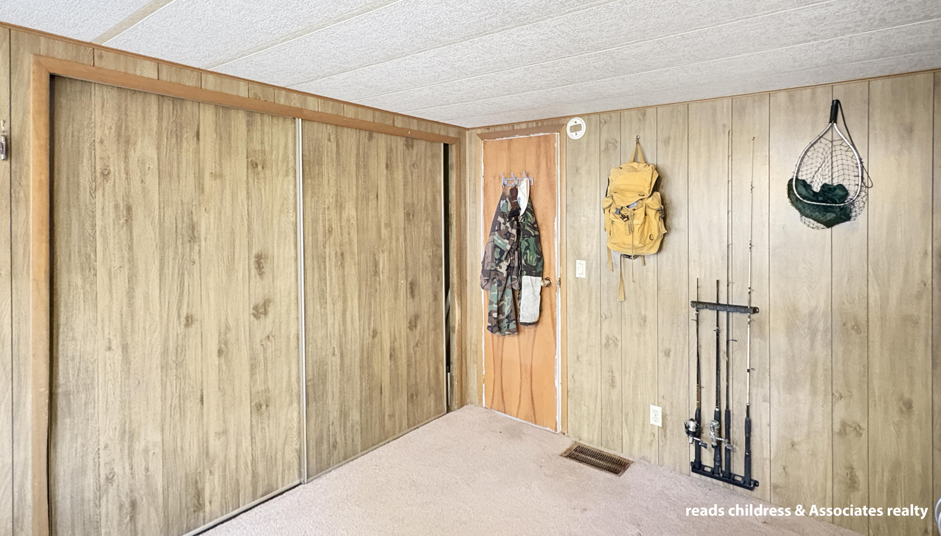 4443 Cedar Wood Street NE Rockford MI 49341