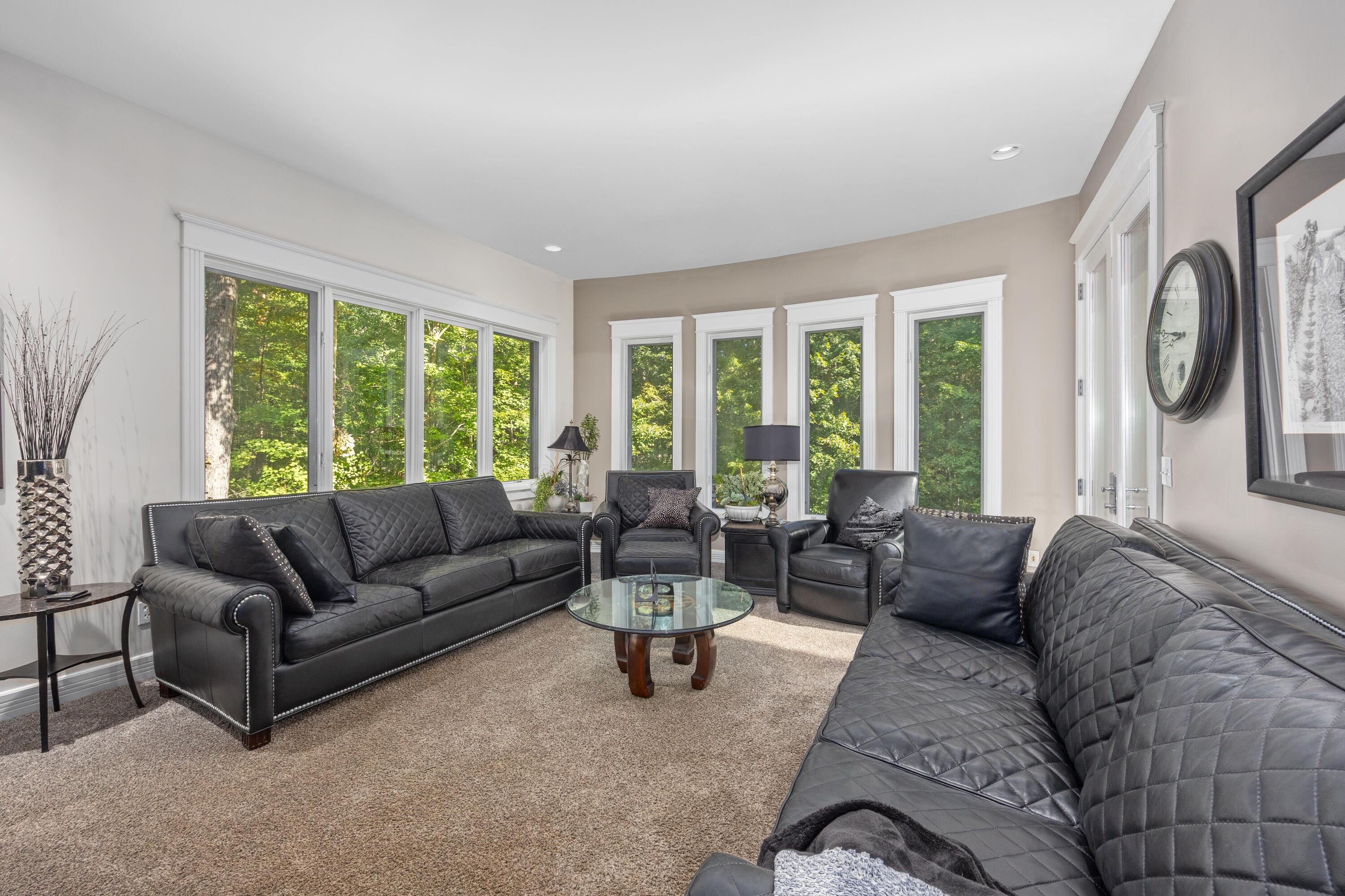3300 Bluewater Pines Drive NE Grand Rapids MI 49525