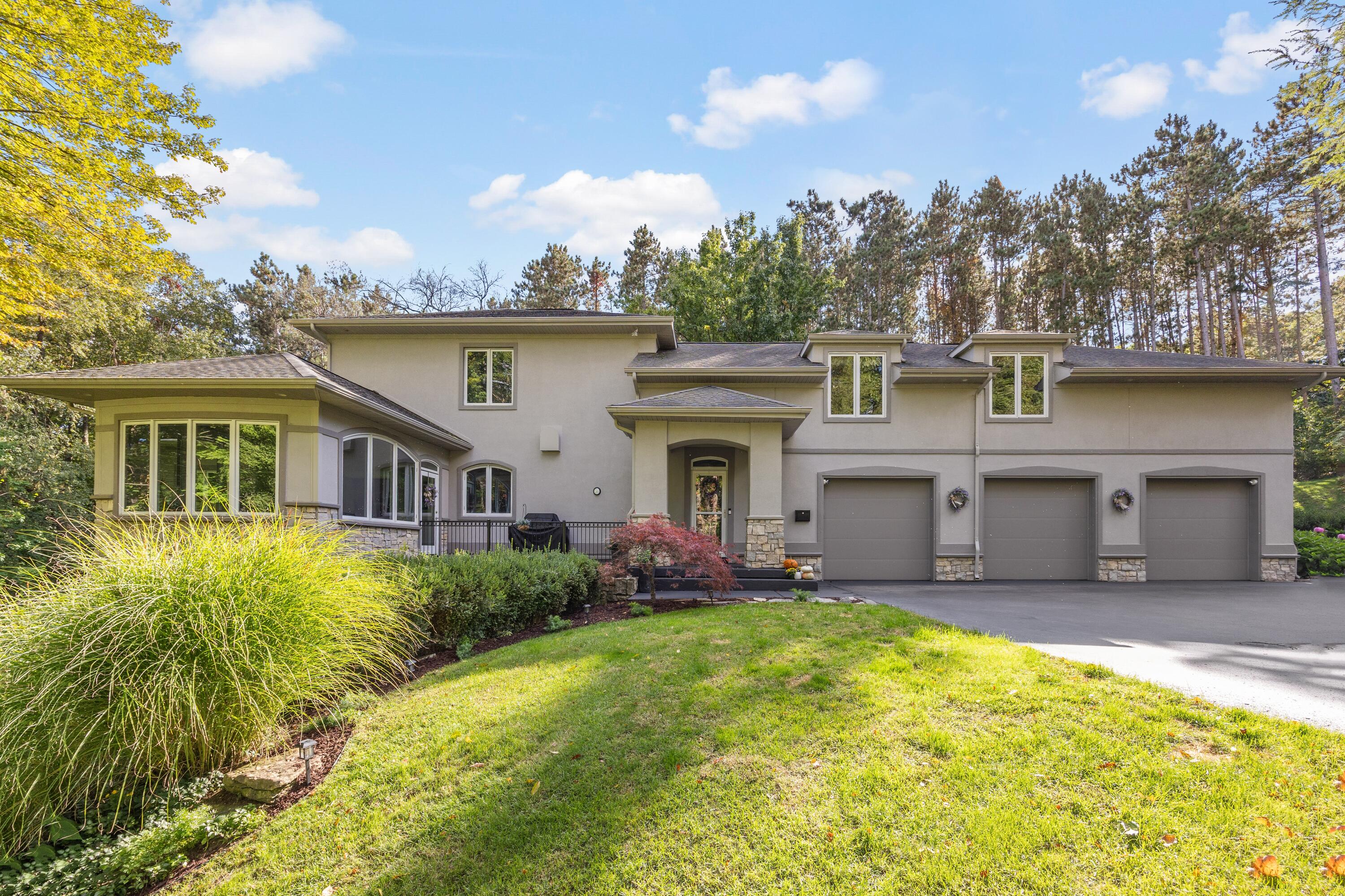 3300 Bluewater Pines Drive NE Grand Rapids MI 49525