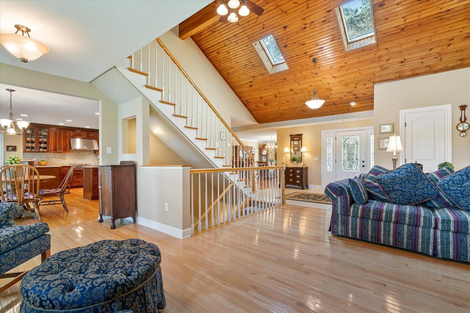 7414 Field Bay Avenue Kalamazoo MI 49009