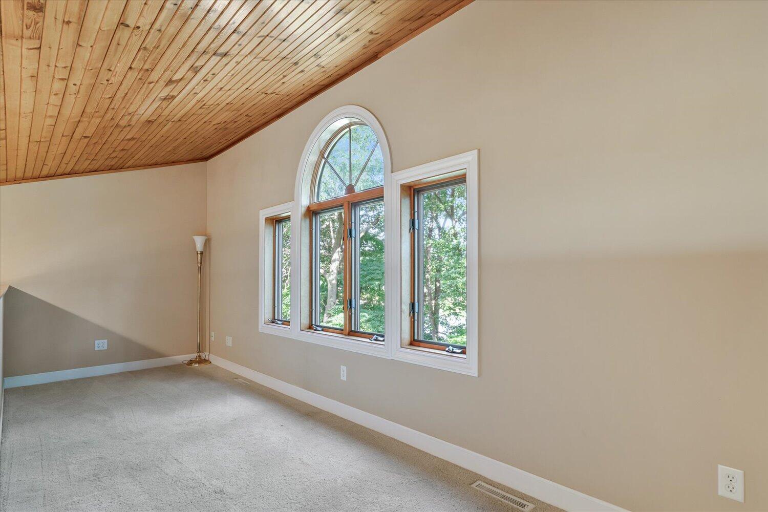 7414 Field Bay Avenue Kalamazoo MI 49009