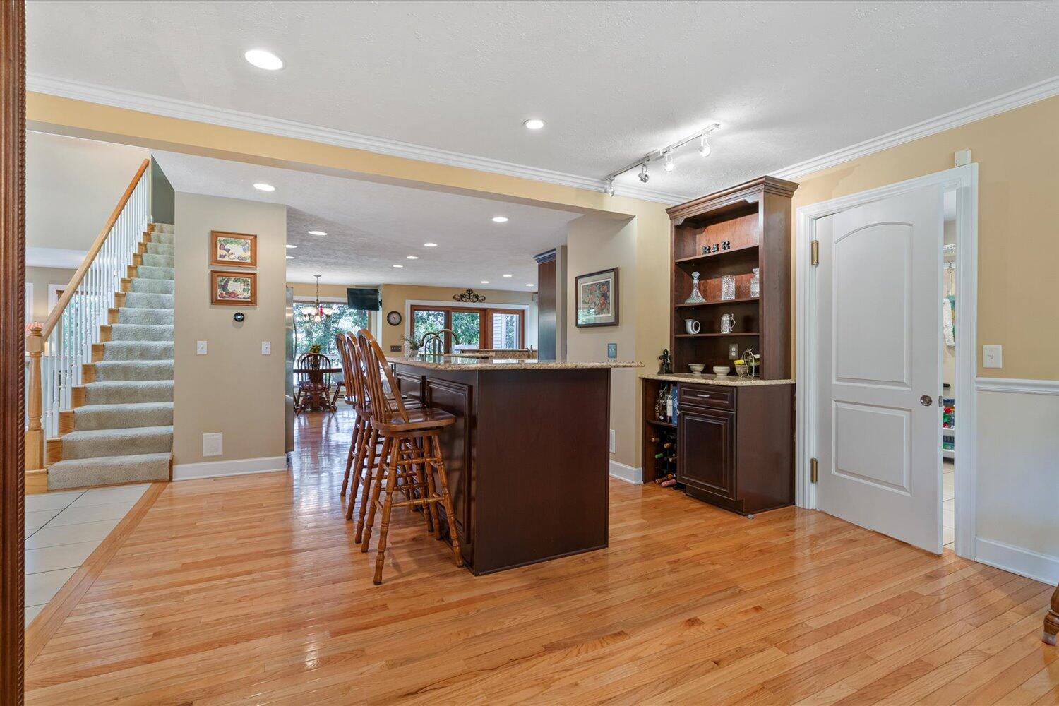 7414 Field Bay Avenue Kalamazoo MI 49009