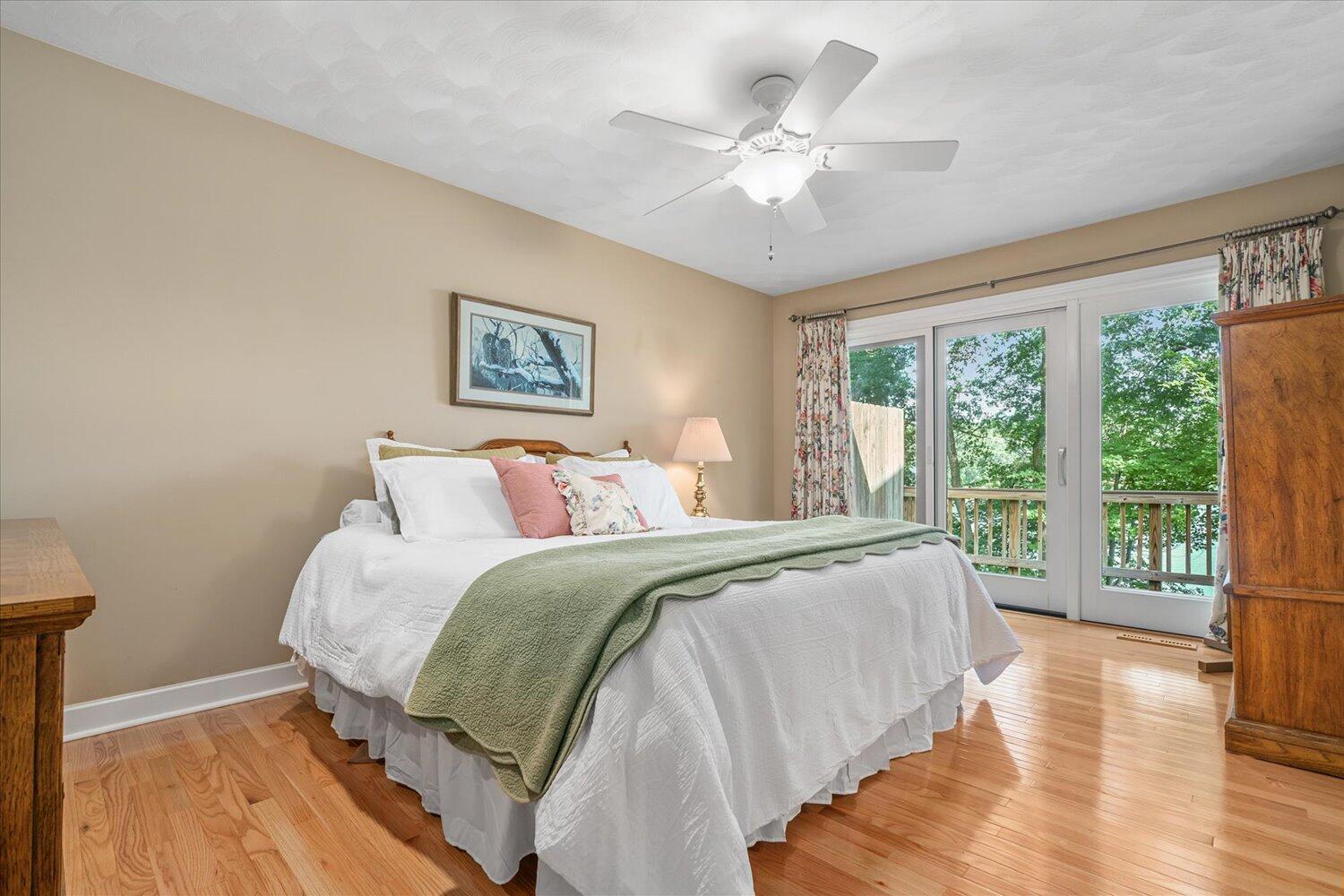 7414 Field Bay Avenue Kalamazoo MI 49009