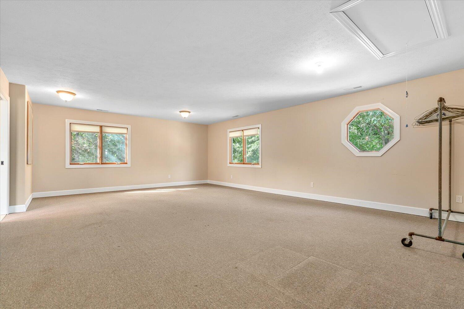7414 Field Bay Avenue Kalamazoo MI 49009
