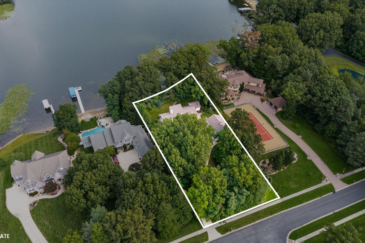 7414 Field Bay Avenue Kalamazoo MI 49009