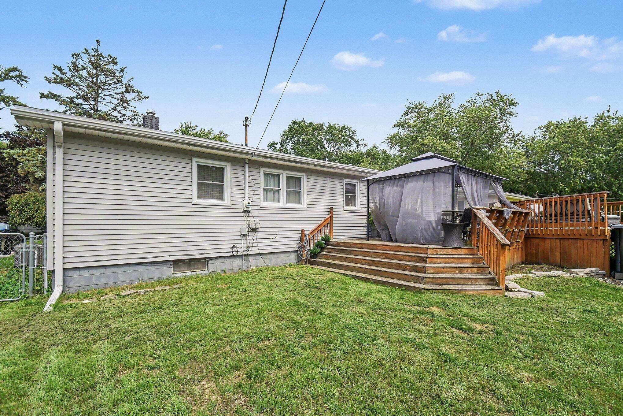 4562 Vista Drive Bridgman MI 49106