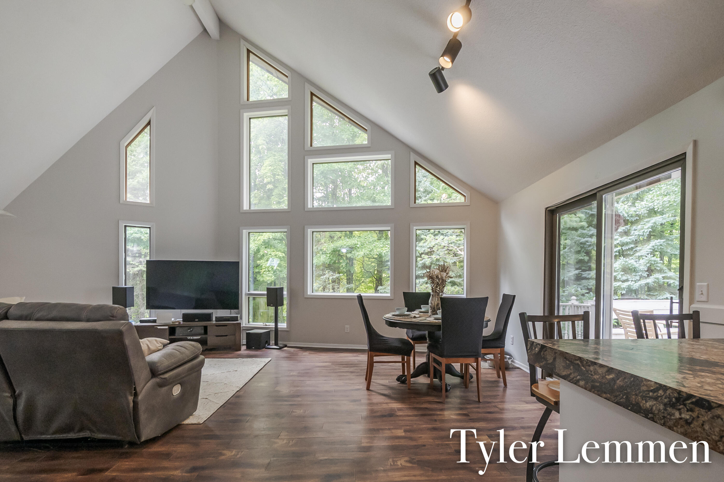 3871 64th Street Holland MI 49423