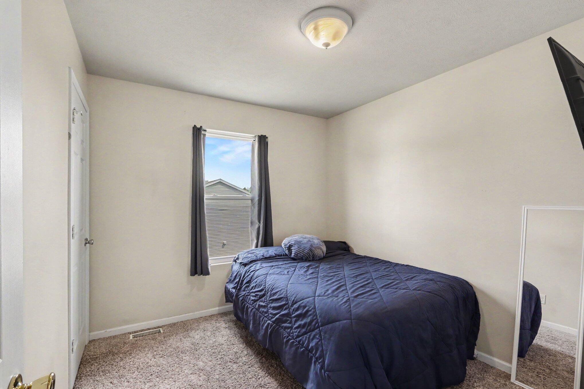 823 Beth Avenue Kalamazoo MI 49004