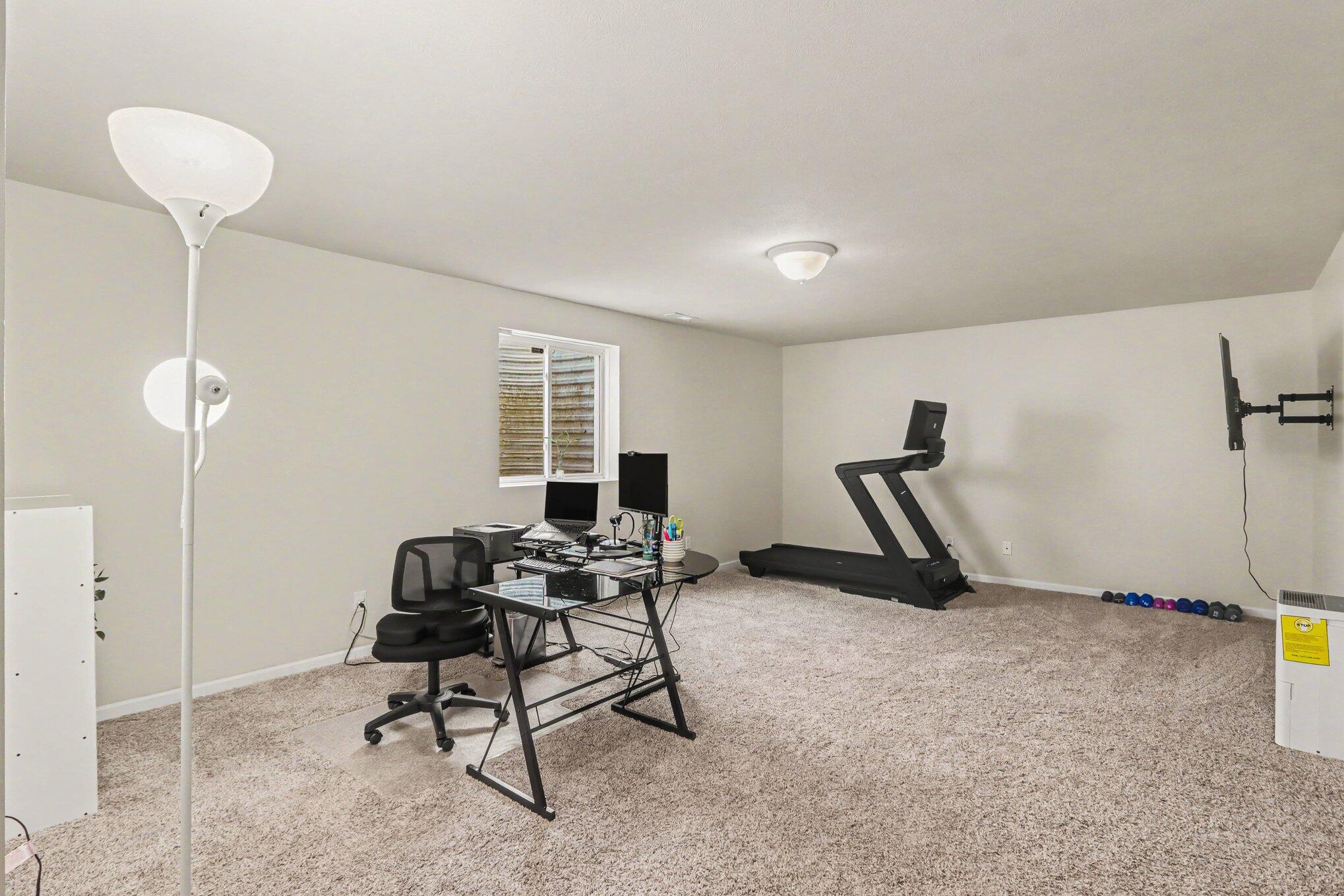 823 Beth Avenue Kalamazoo MI 49004