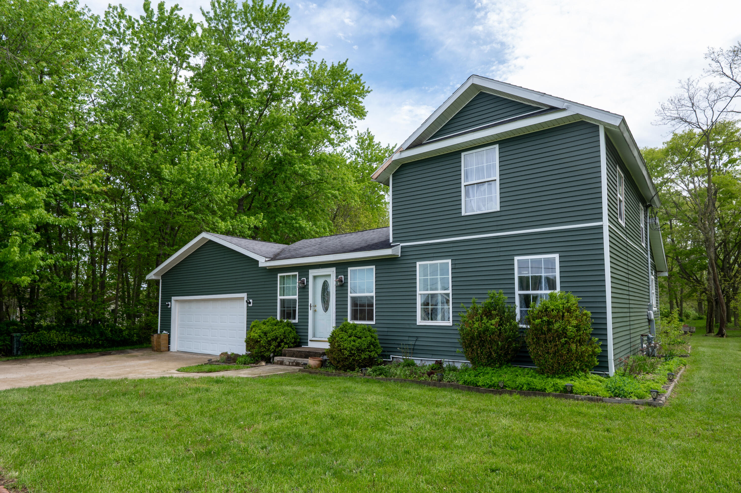 8521 Kephart Lane Berrien Springs MI 49103