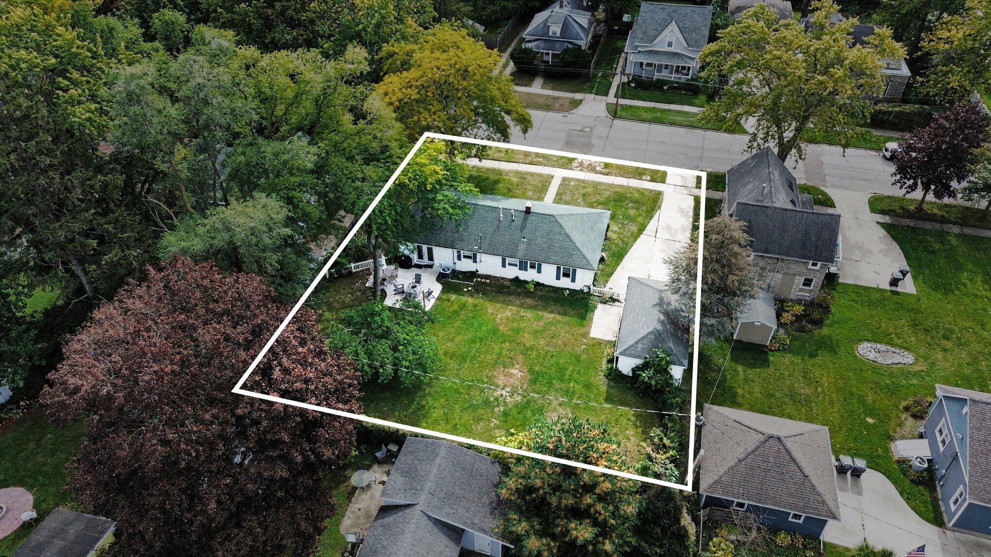 311 S Haven Street South Haven MI 49090