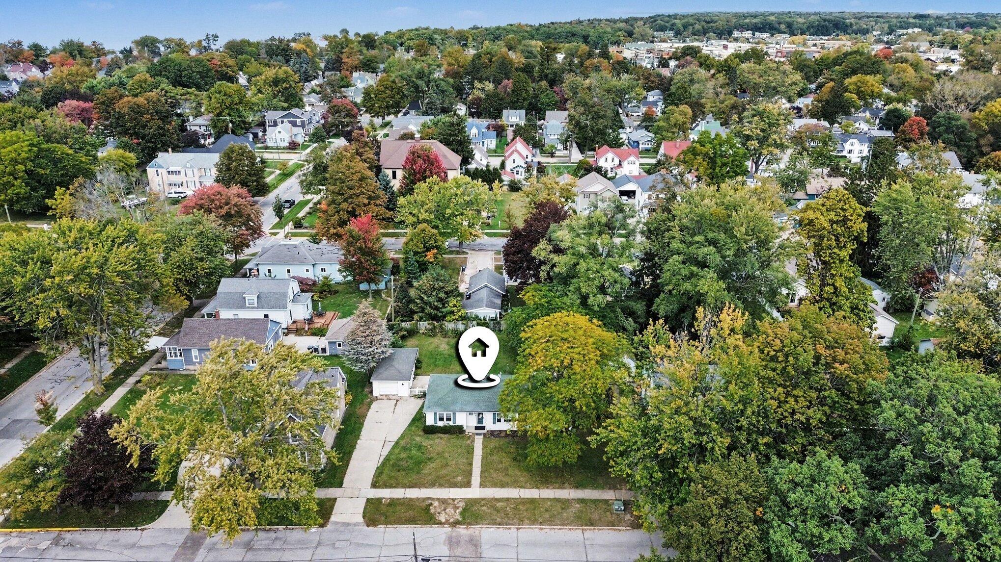 311 S Haven Street South Haven MI 49090