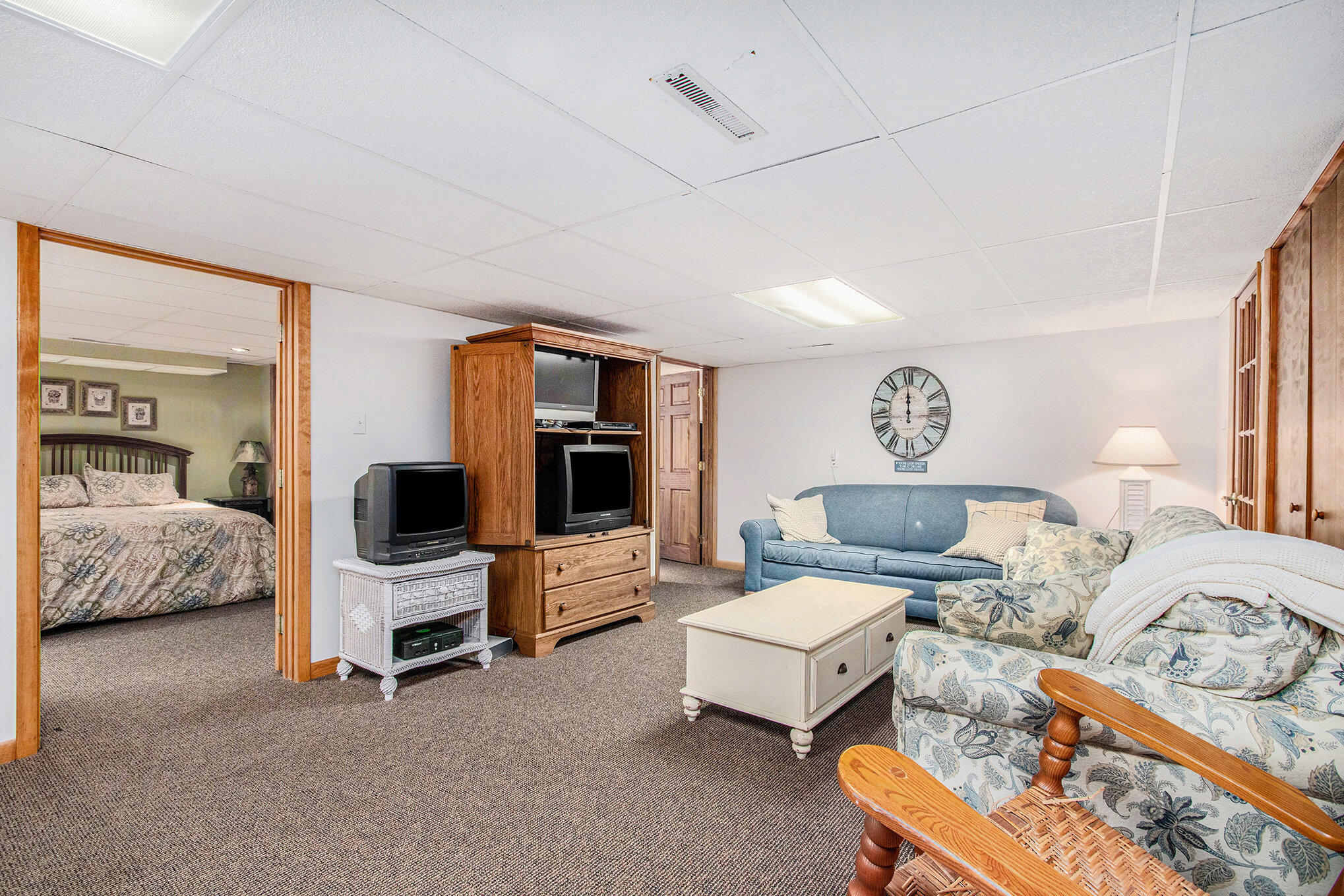 31273 County Line Road Dowagiac MI 49047