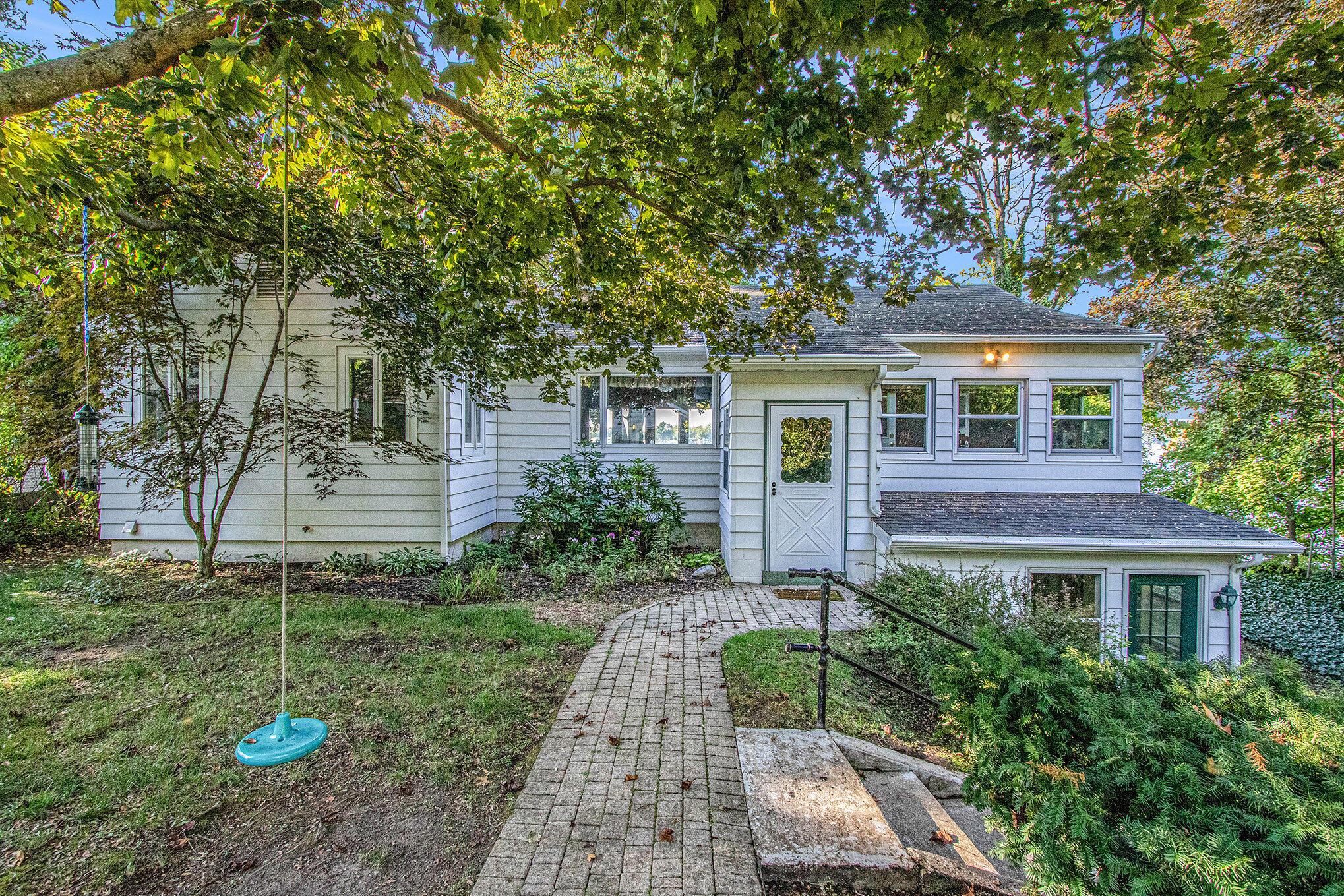 31273 County Line Road Dowagiac MI 49047