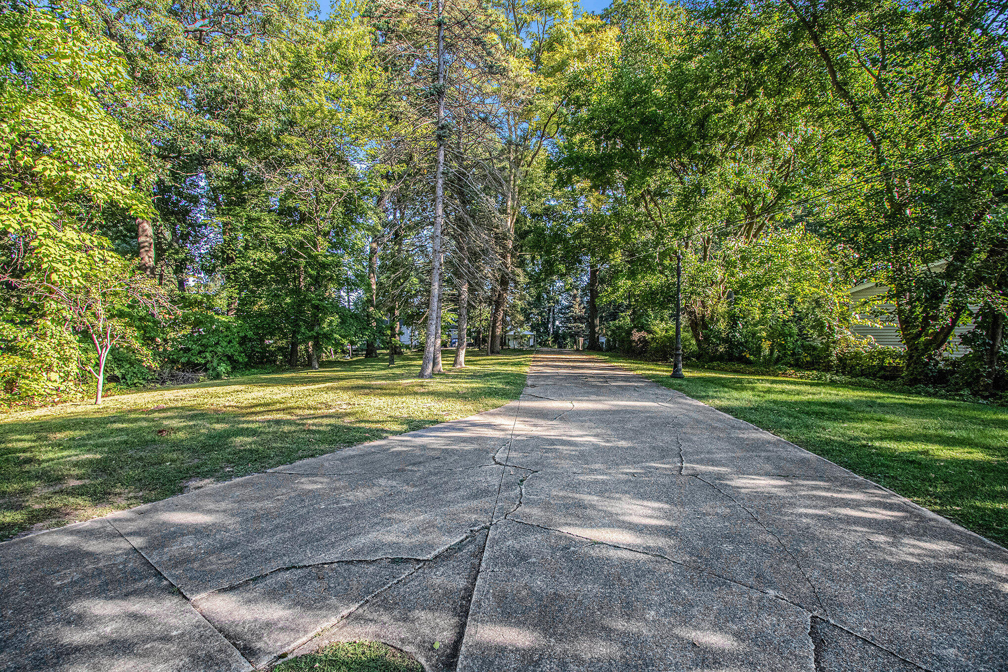 31273 County Line Road Dowagiac MI 49047