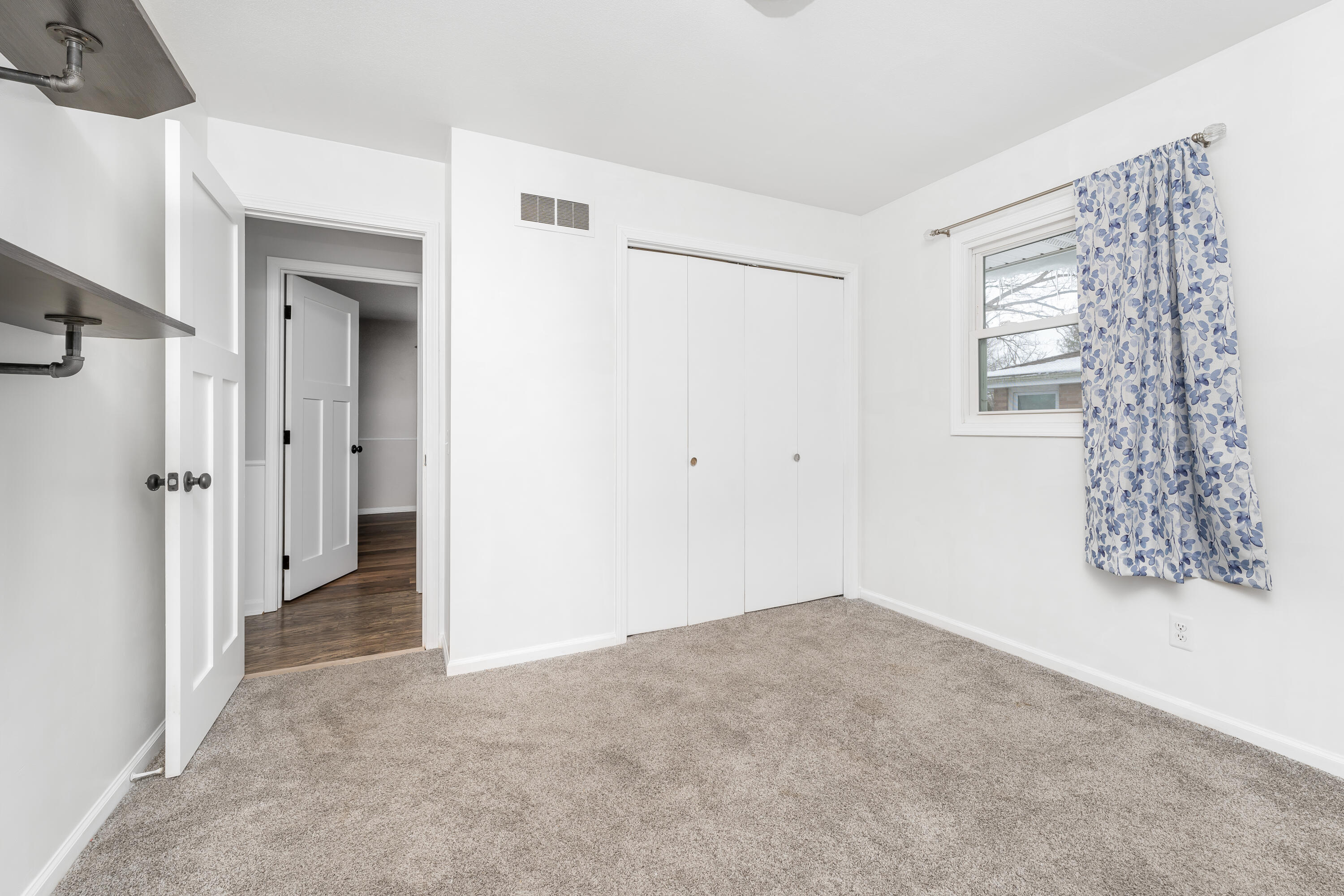 2657 Thayer Avenue Kalamazoo MI 49004