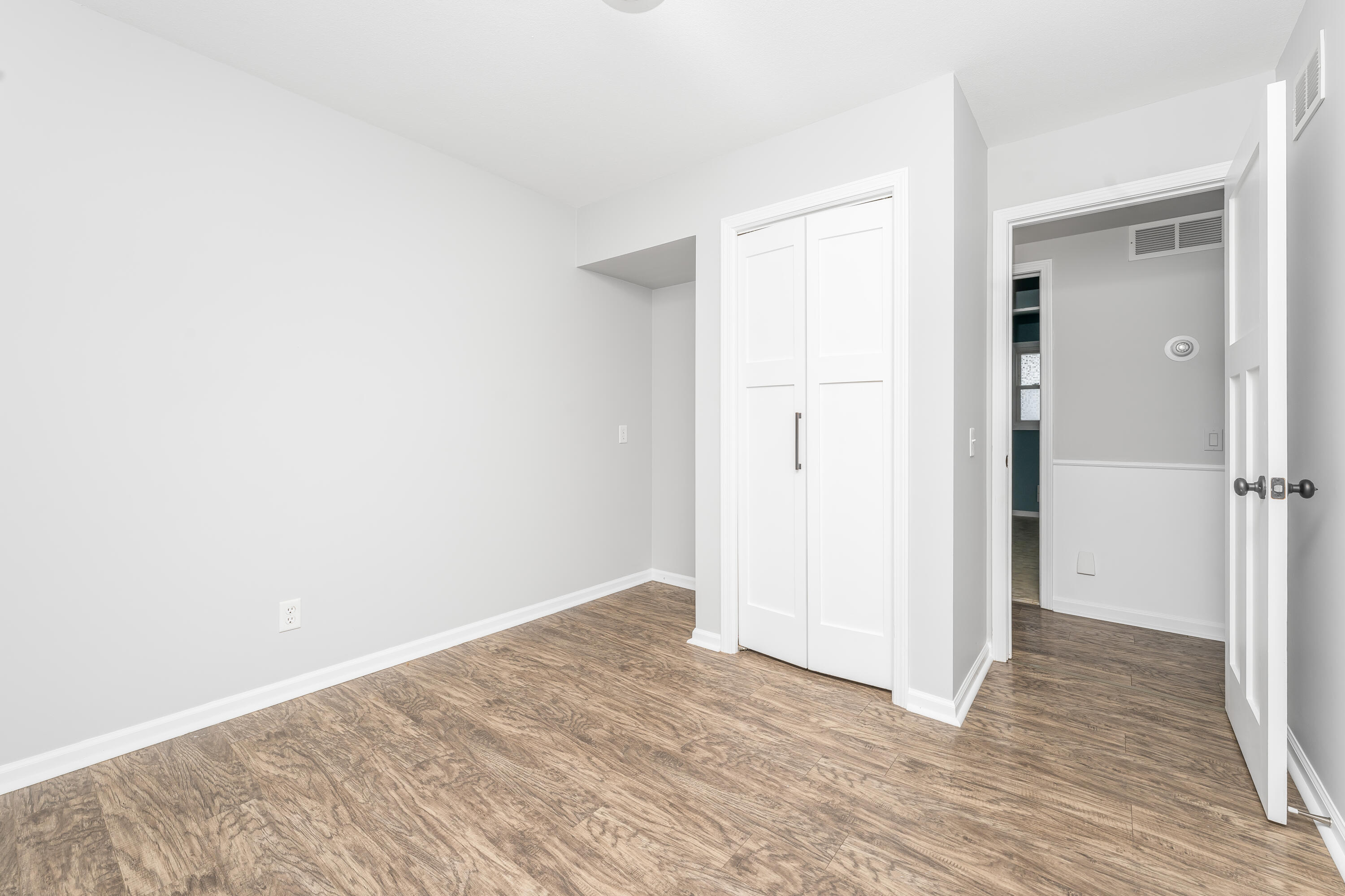 2657 Thayer Avenue Kalamazoo MI 49004