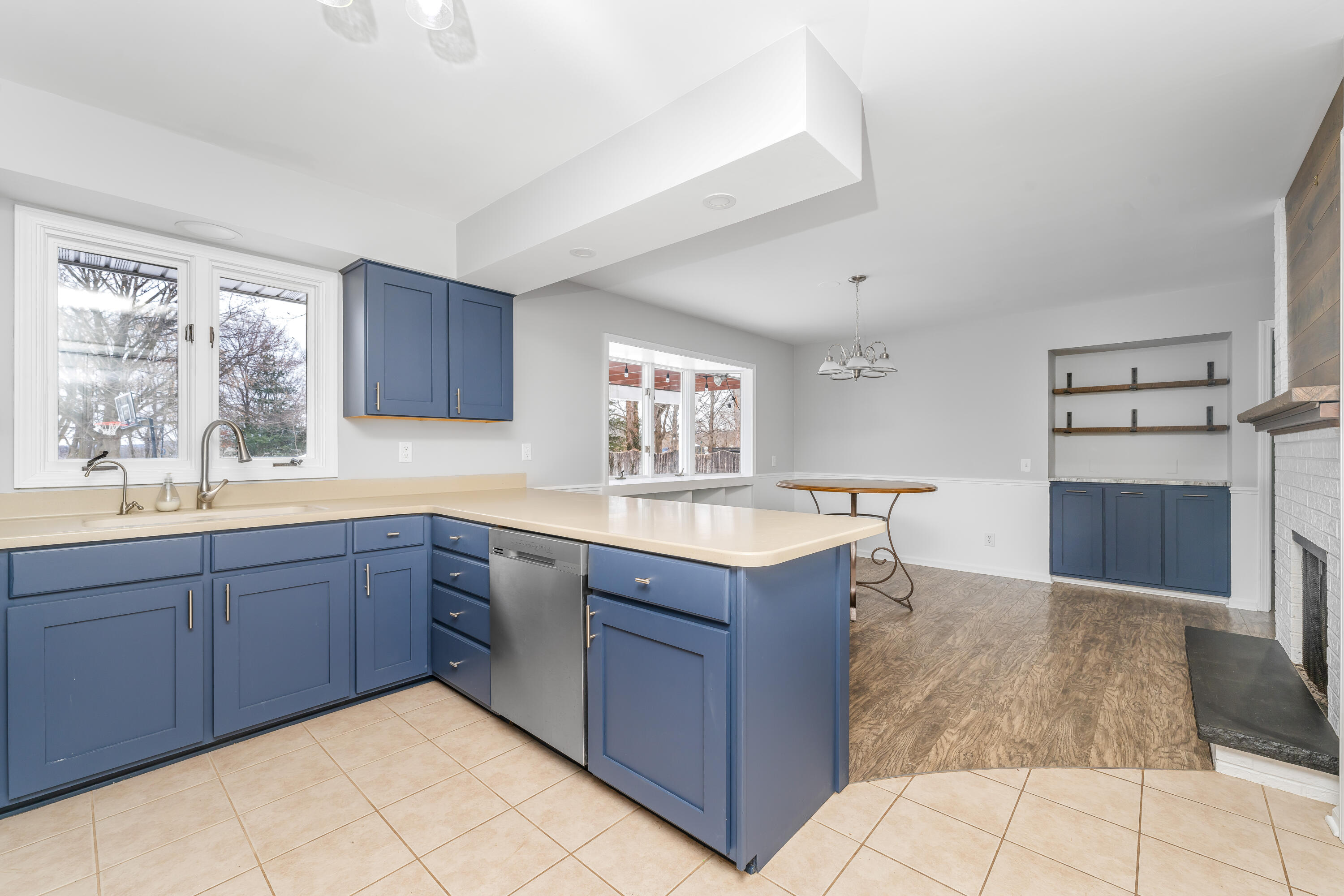 2657 Thayer Avenue Kalamazoo MI 49004