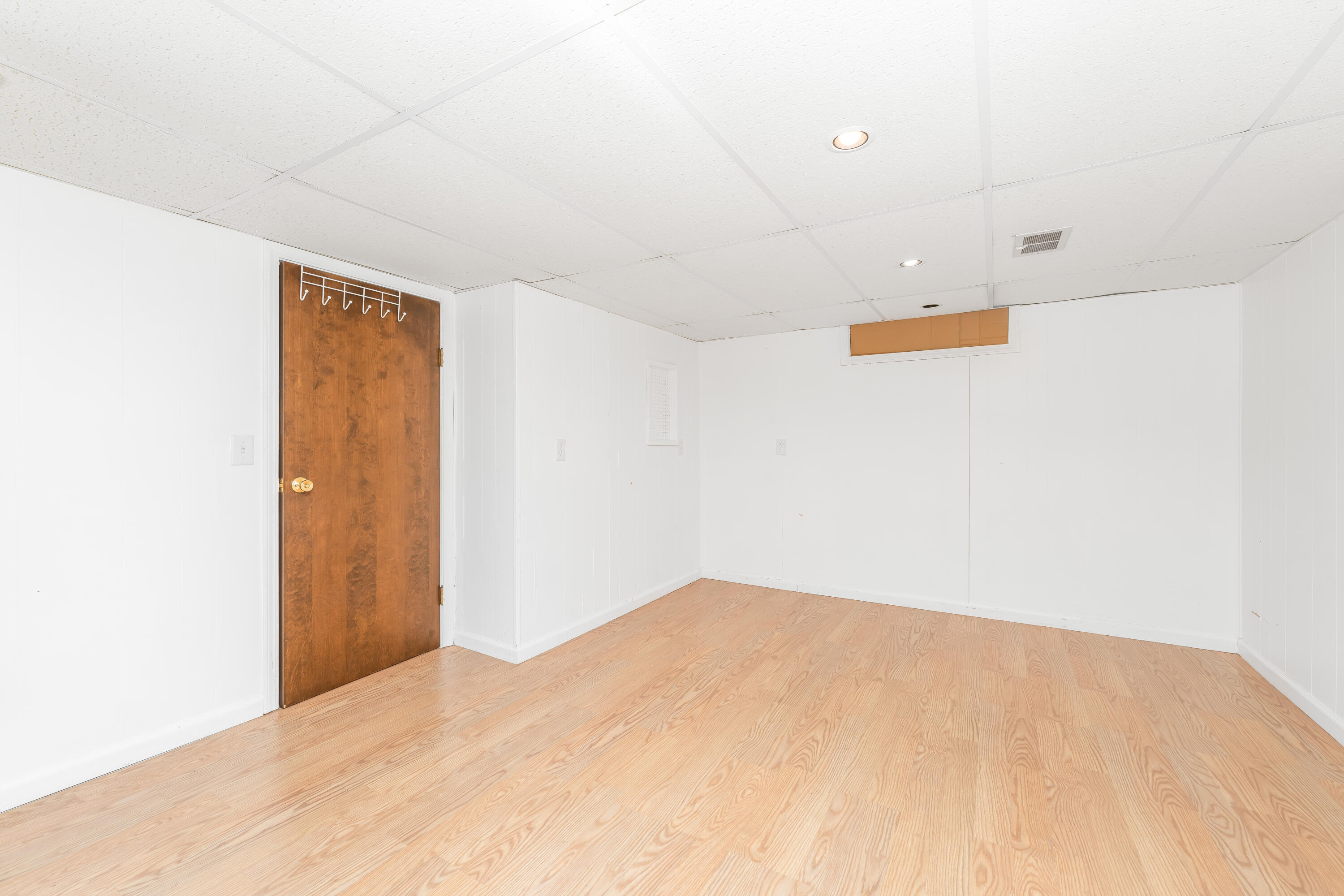 2657 Thayer Avenue Kalamazoo MI 49004