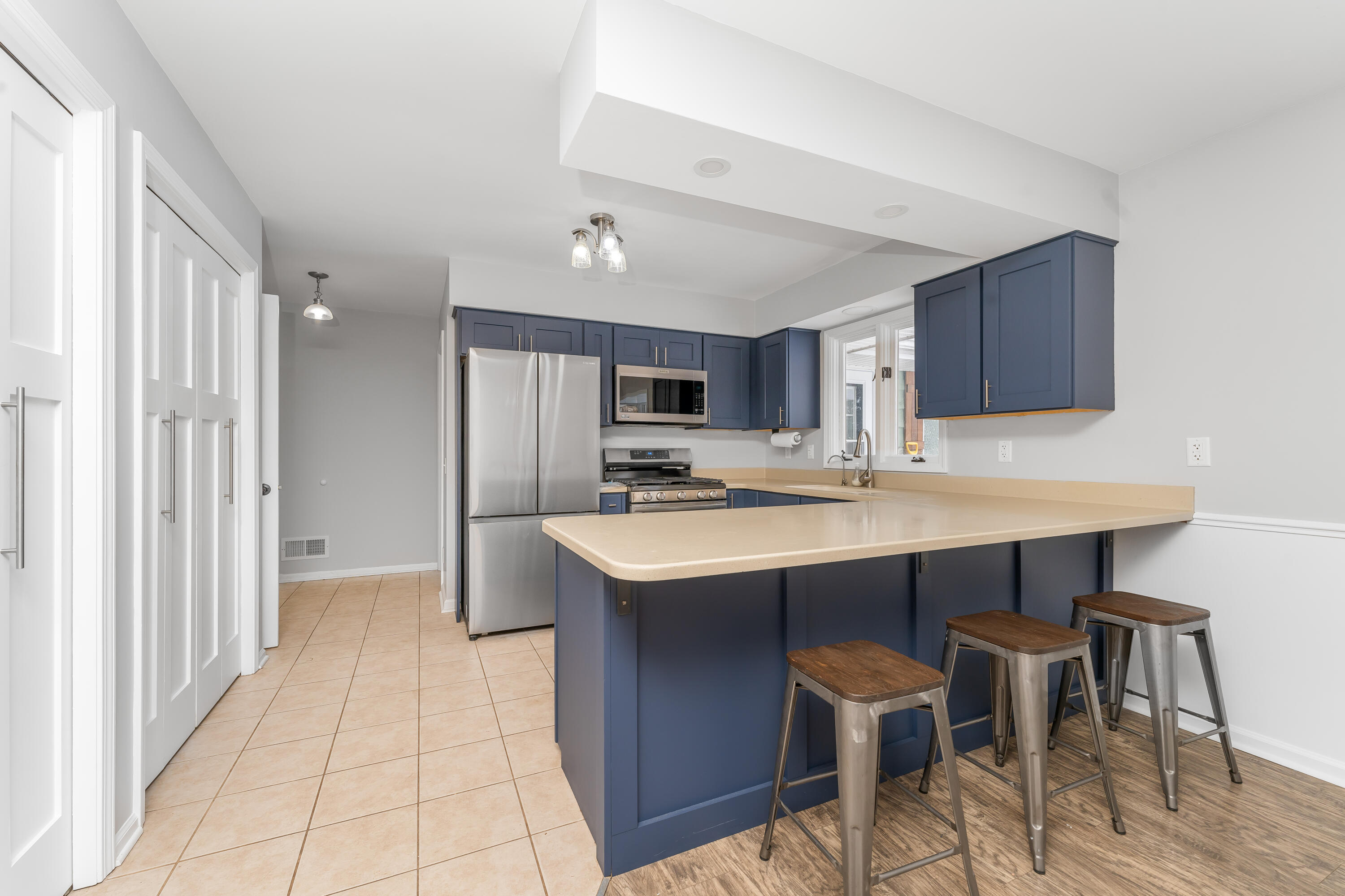 2657 Thayer Avenue Kalamazoo MI 49004