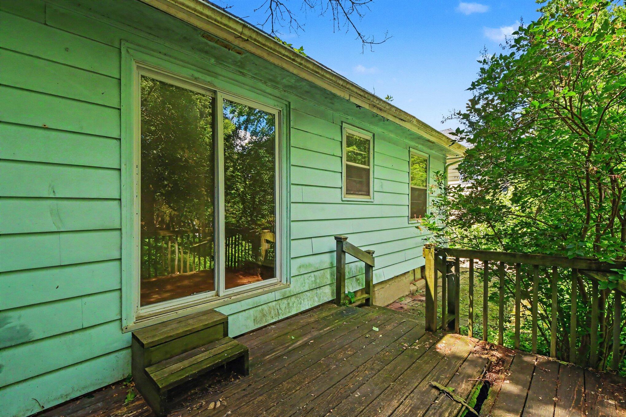 1057 Lyon Street NE Grand Rapids MI 49503