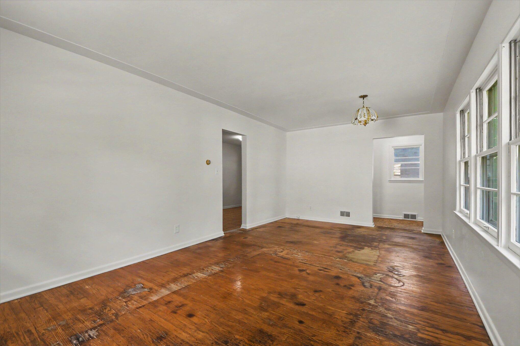 1057 Lyon Street NE Grand Rapids MI 49503