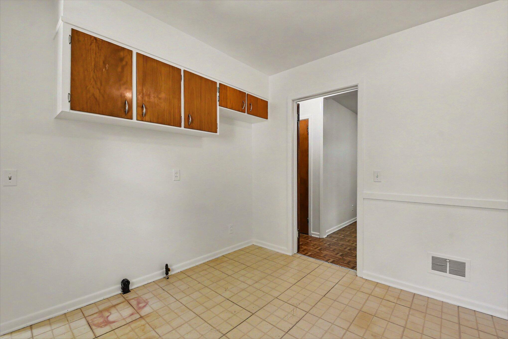 1057 Lyon Street NE Grand Rapids MI 49503