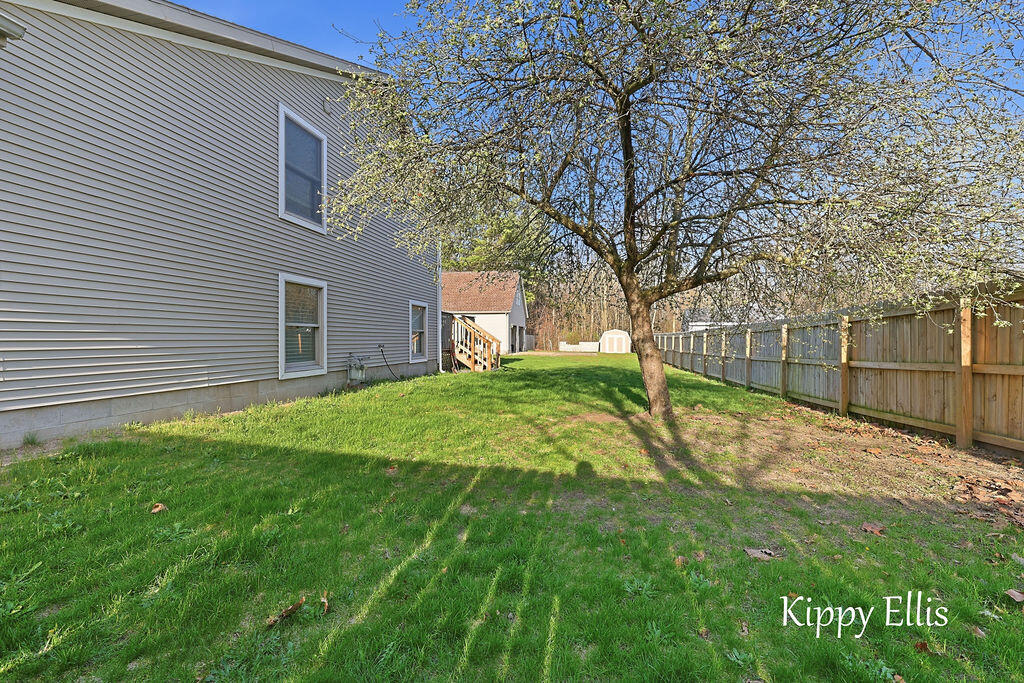 566 S Dangl Road Muskegon MI 49442