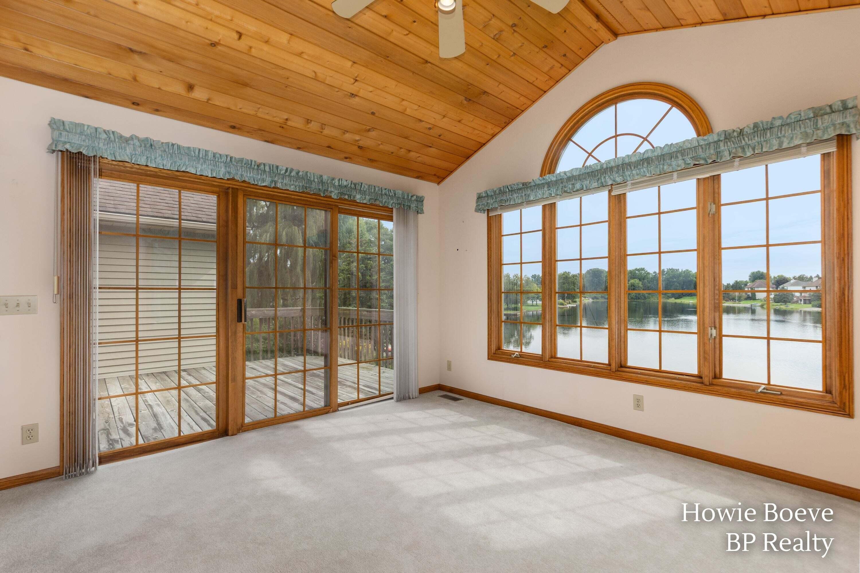 9112 Bluff Lake Street Zeeland MI 49464