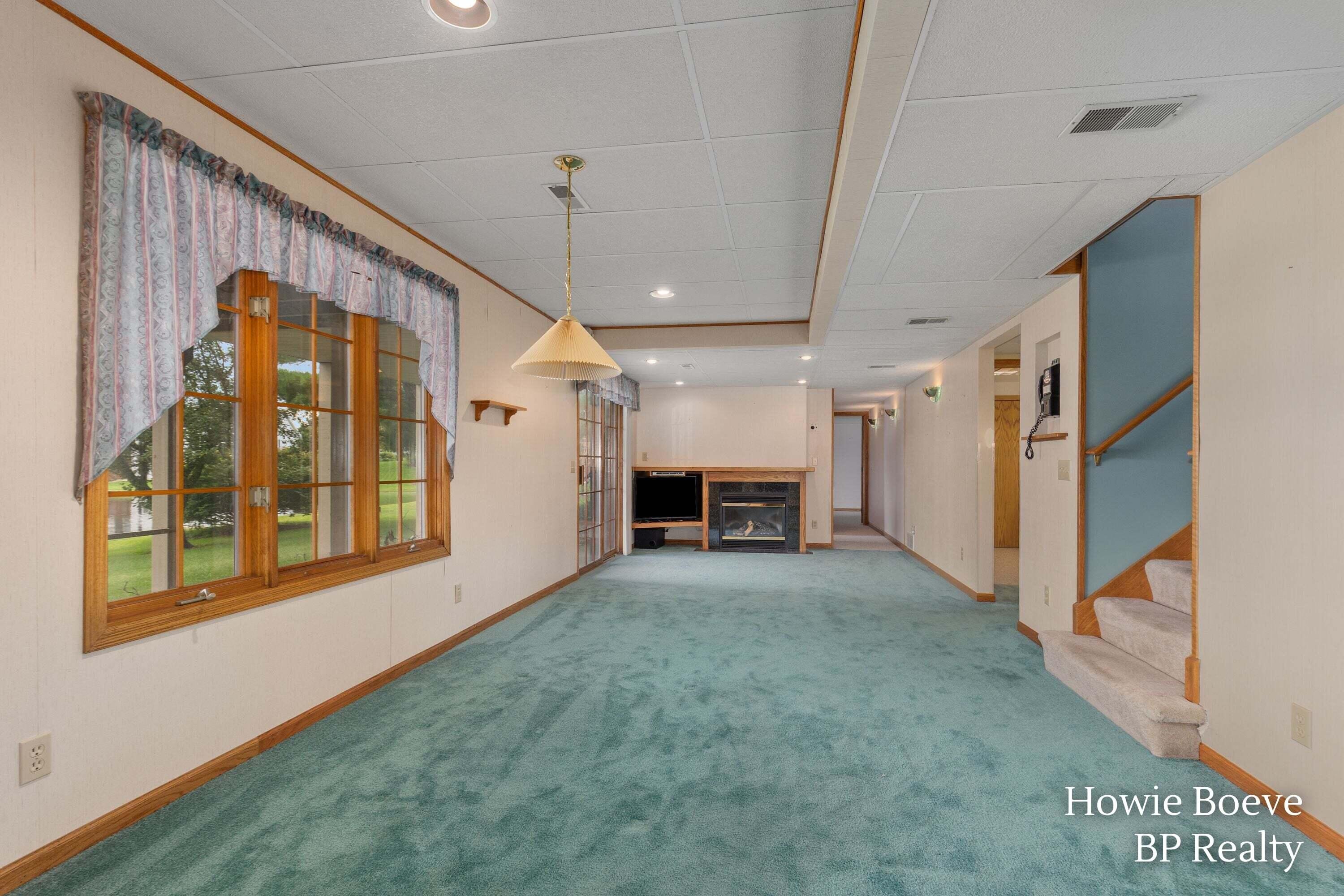 9112 Bluff Lake Street Zeeland MI 49464