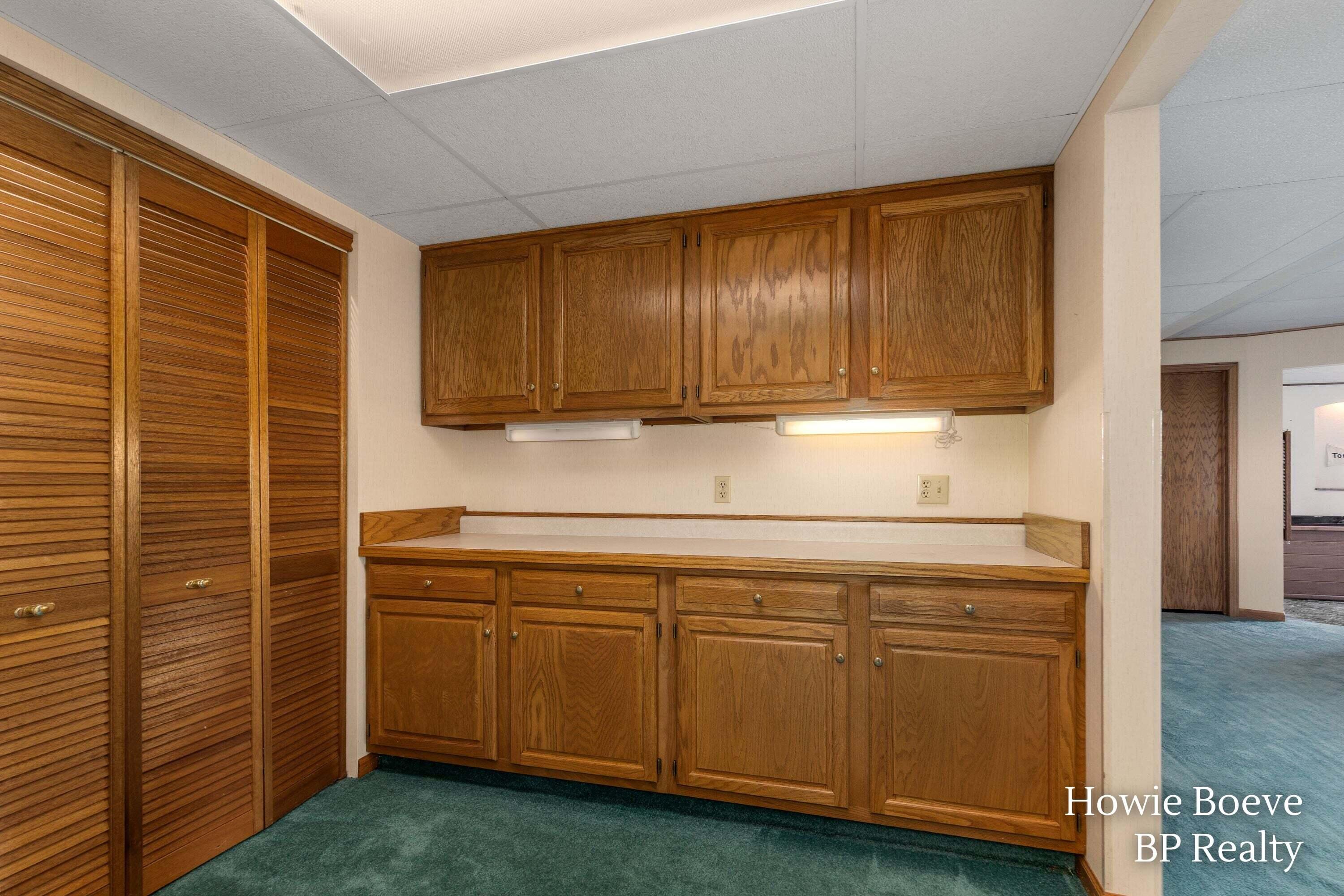 9112 Bluff Lake Street Zeeland MI 49464