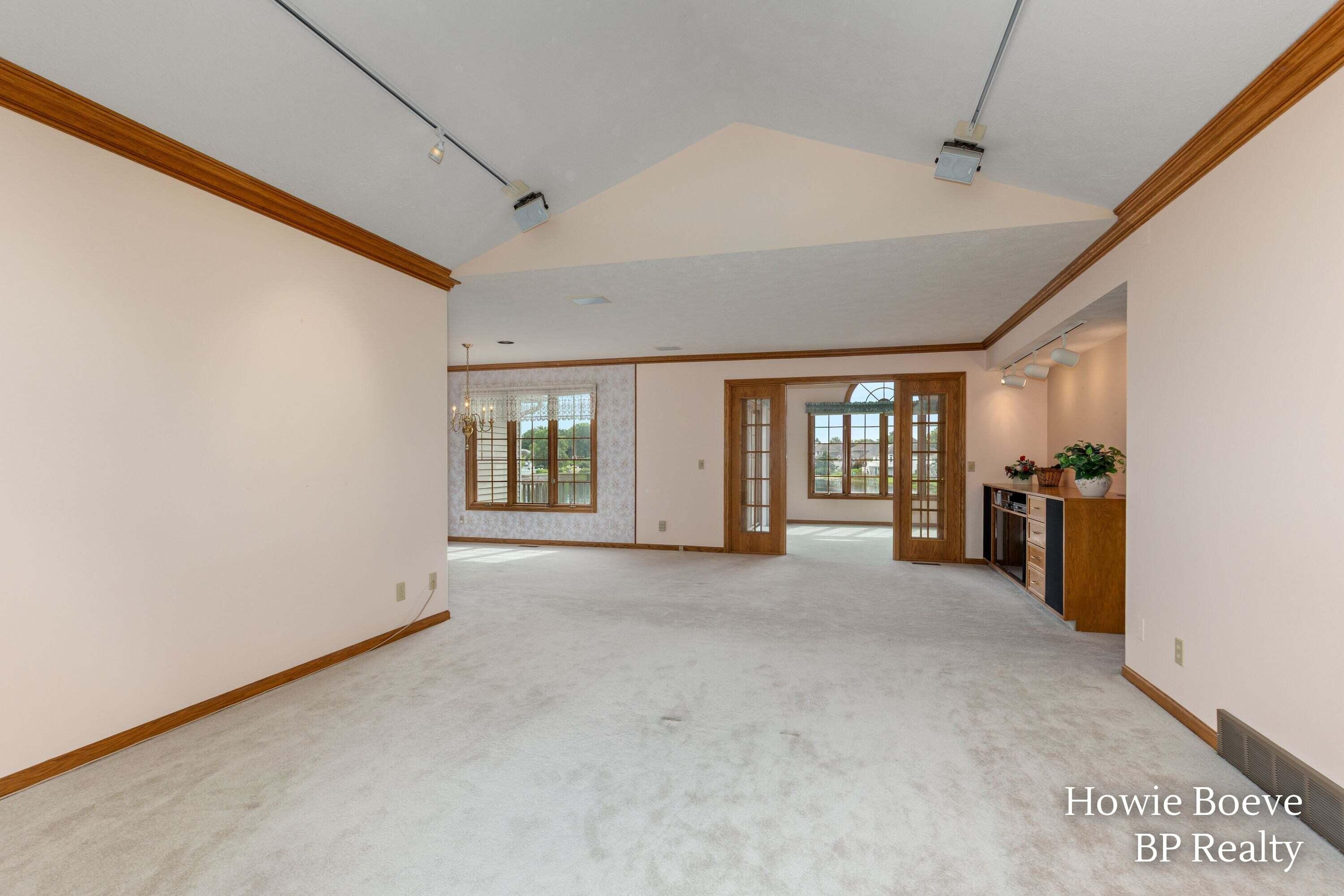 9112 Bluff Lake Street Zeeland MI 49464