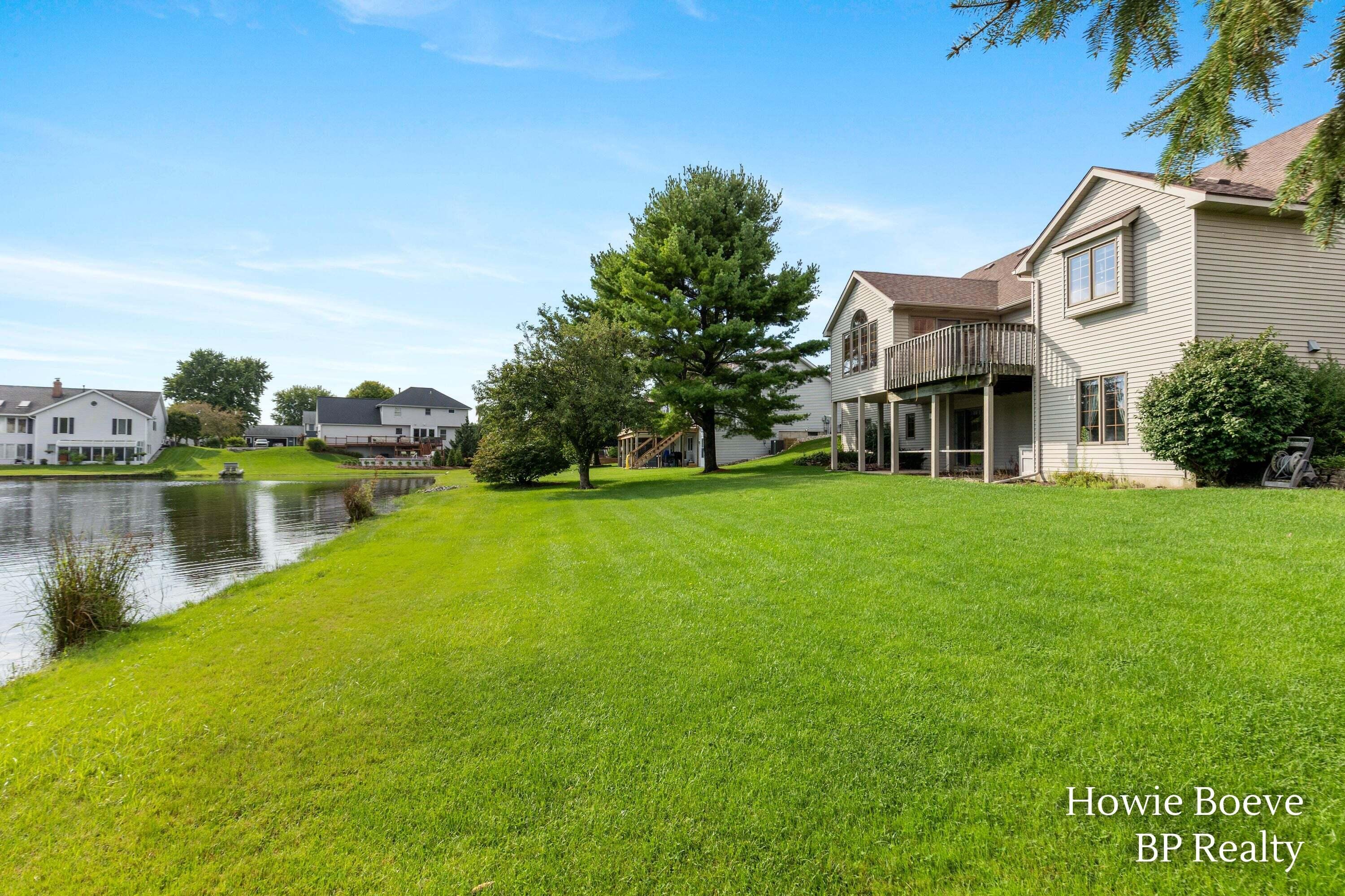 9112 Bluff Lake Street Zeeland MI 49464