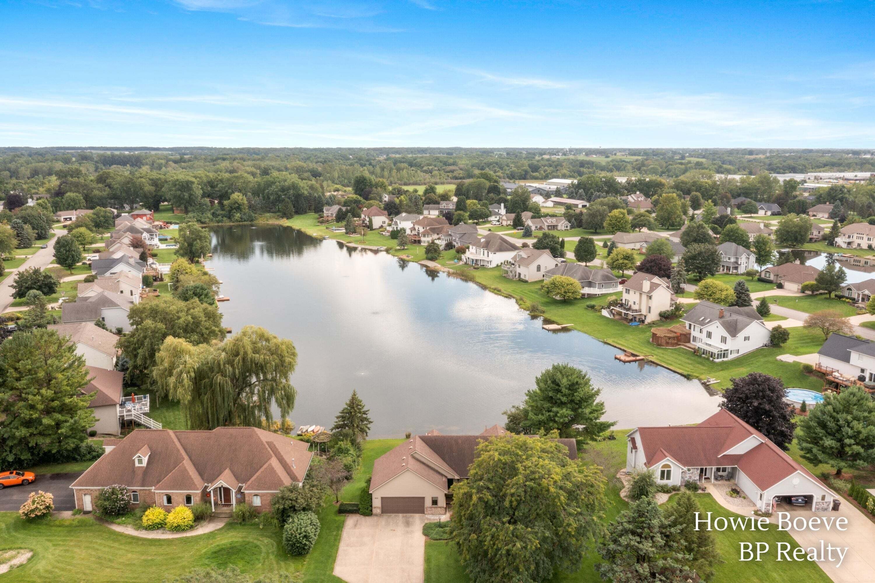 9112 Bluff Lake Street Zeeland MI 49464