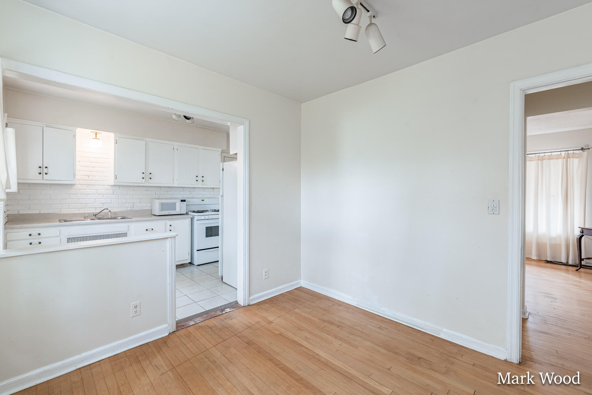 2505 Boston Street SE Grand Rapids MI 49506