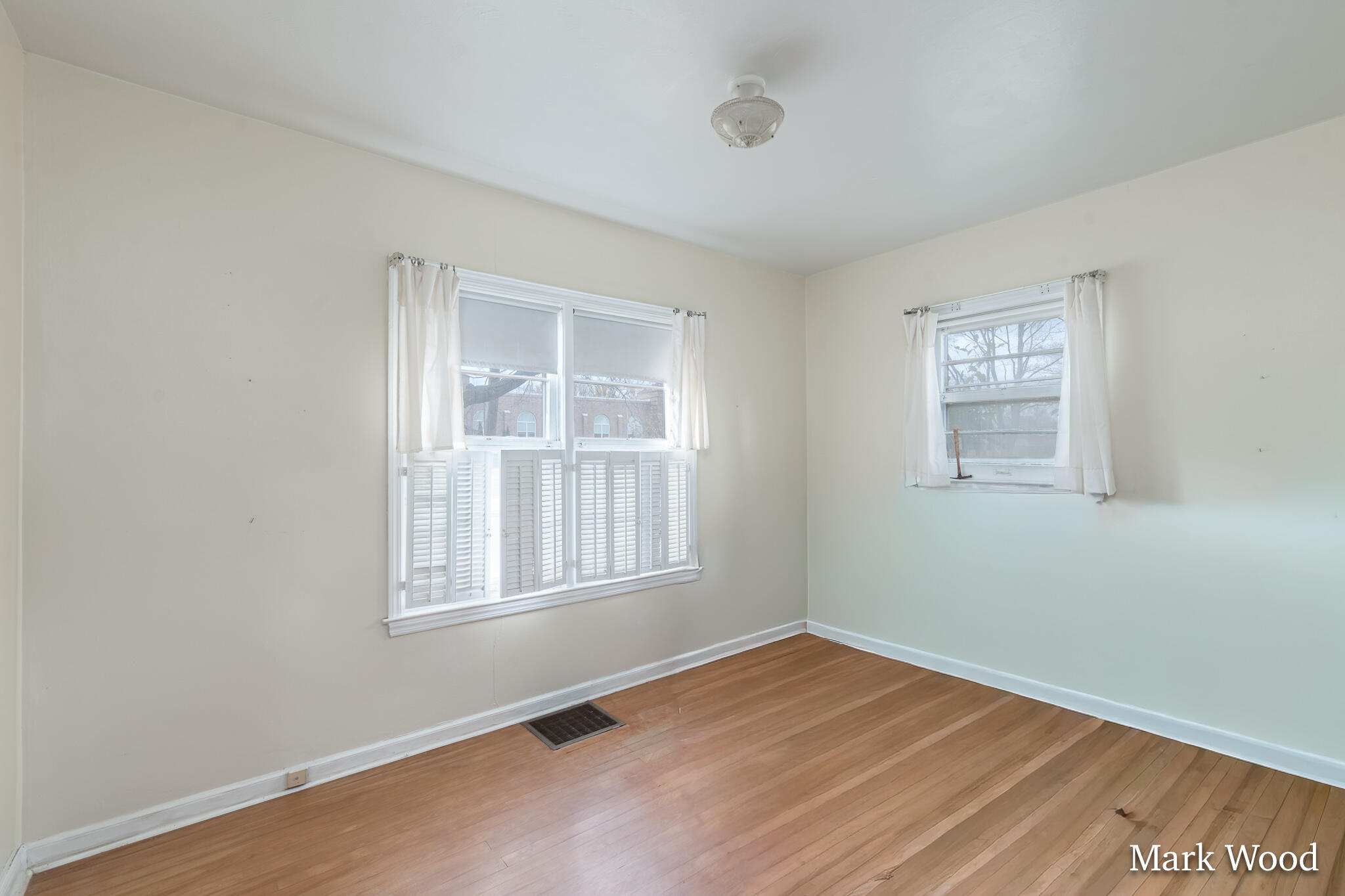 2505 Boston Street SE Grand Rapids MI 49506