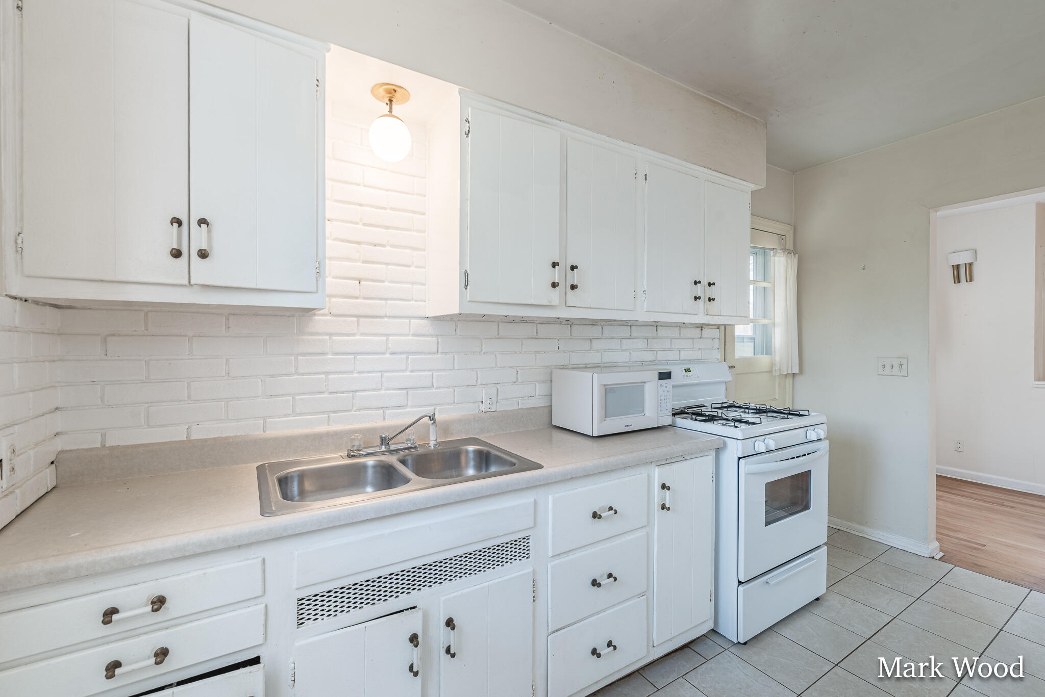 2505 Boston Street SE Grand Rapids MI 49506