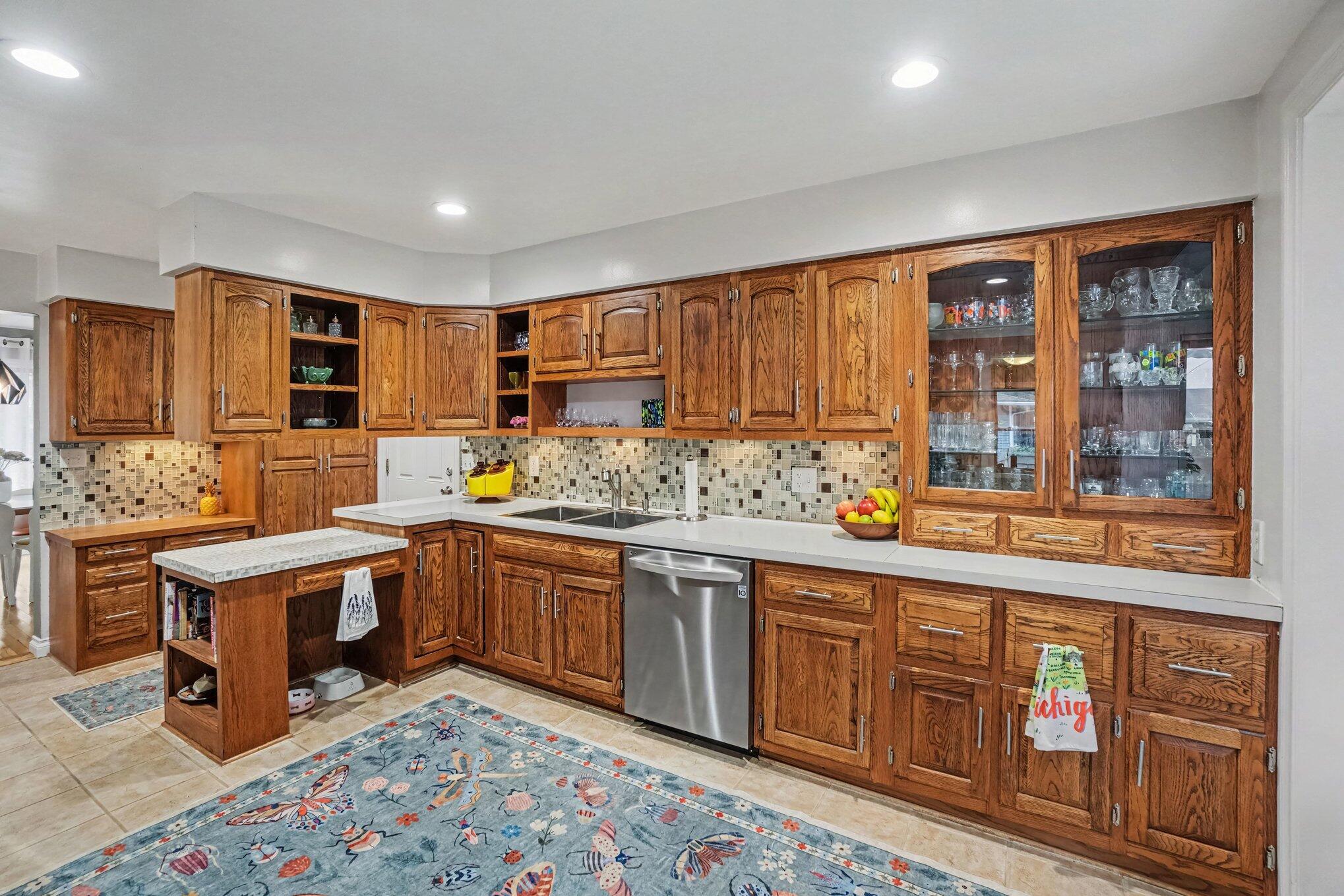 15074 155th Avenue Grand Haven MI 49417