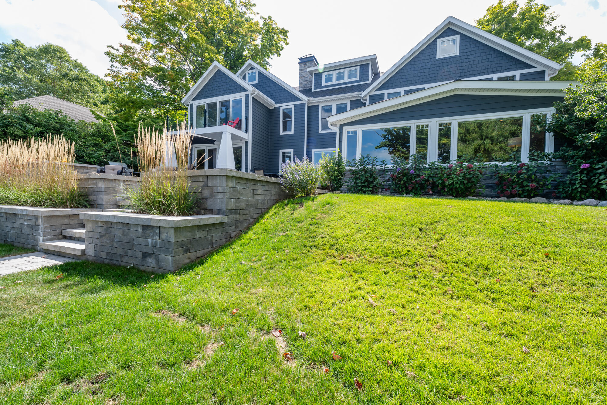 7881 Lakewood Drive Coloma MI 49038