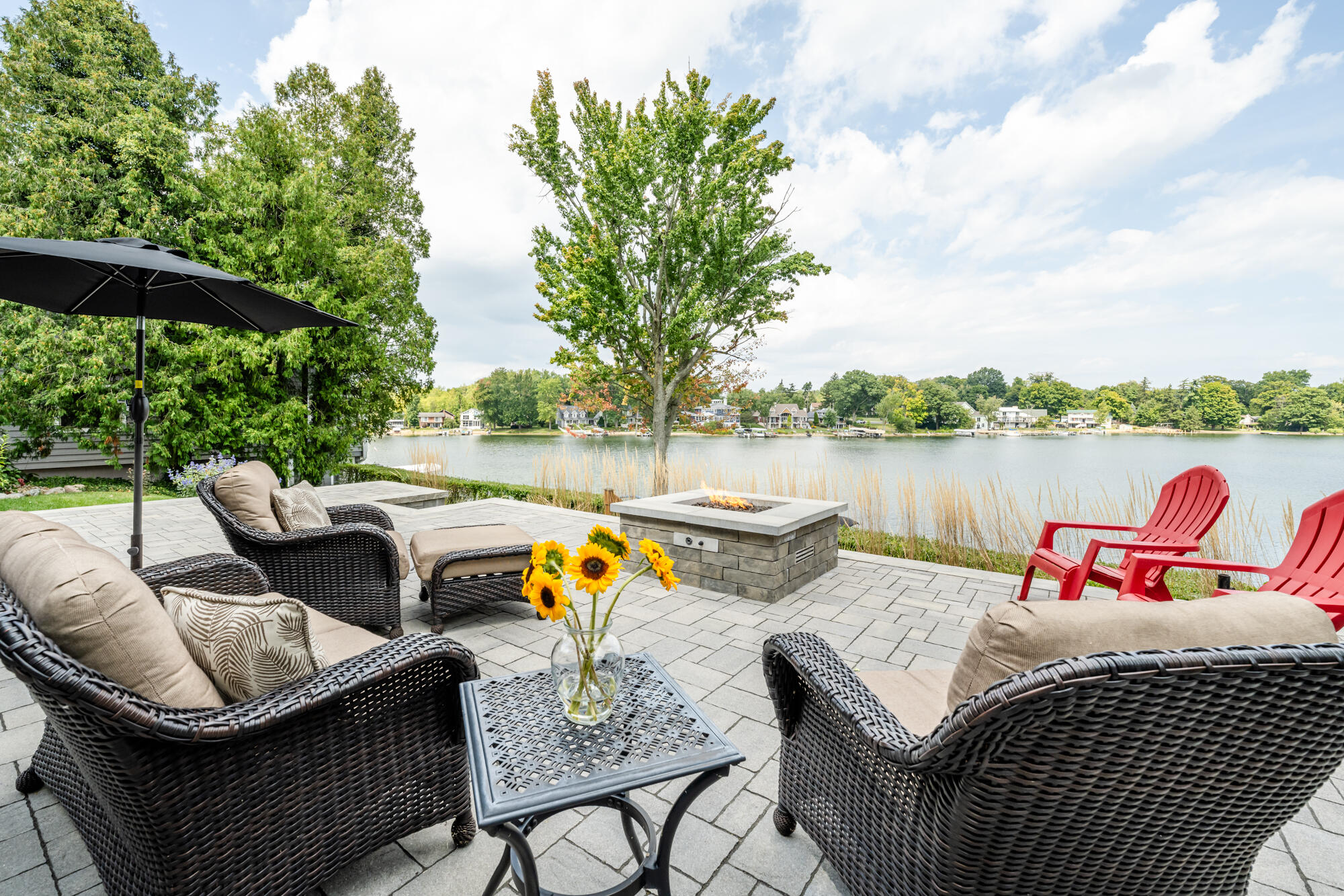 7881 Lakewood Drive Coloma MI 49038