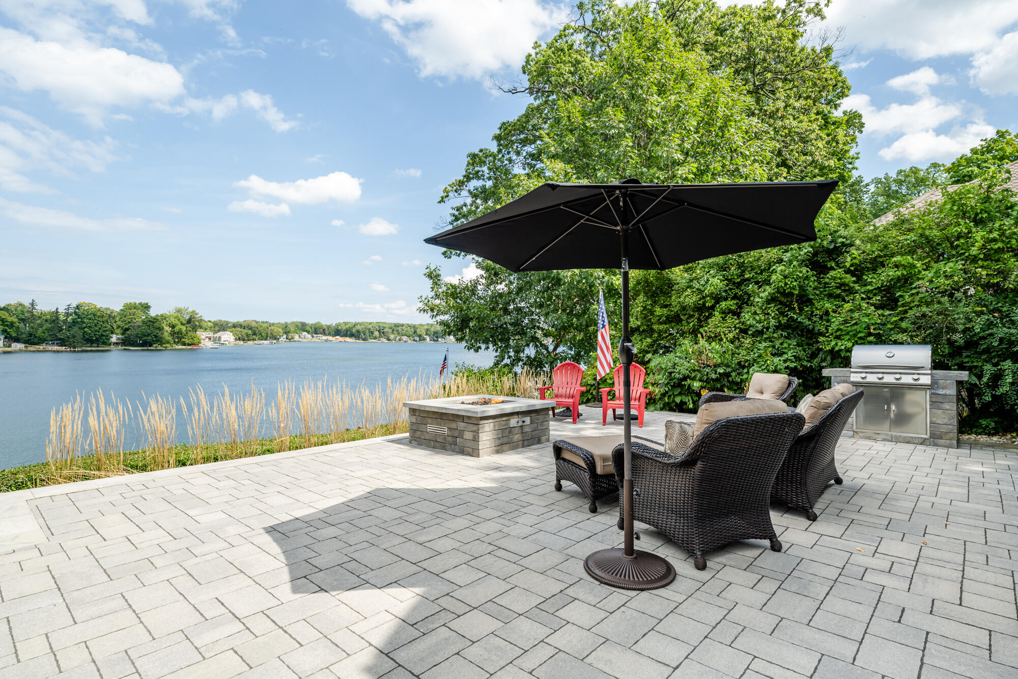 7881 Lakewood Drive Coloma MI 49038