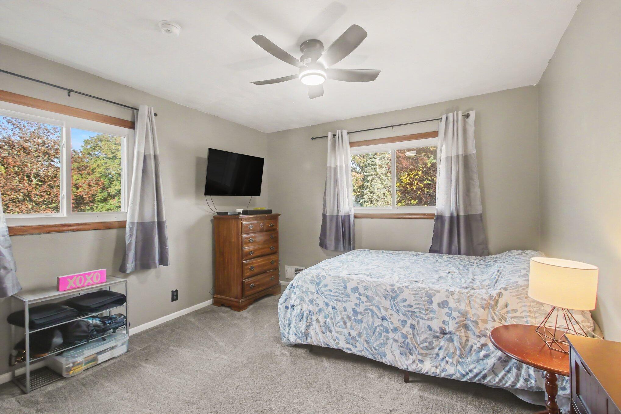 14720 Valley View Avenue Holland MI 49424