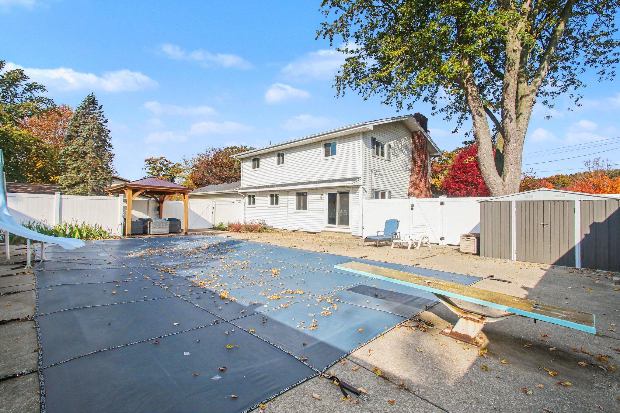 14720 Valley View Avenue Holland MI 49424
