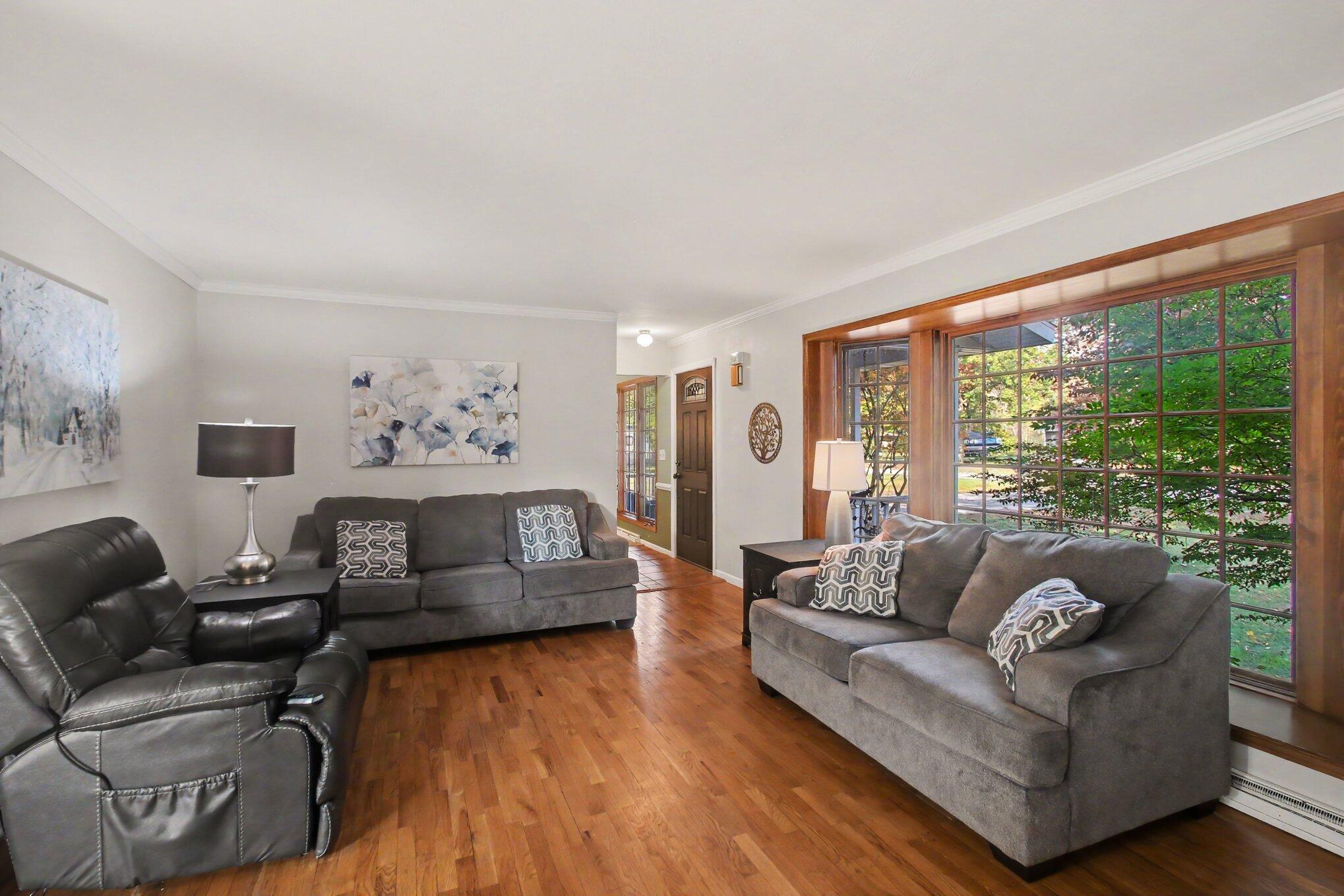 14720 Valley View Avenue Holland MI 49424